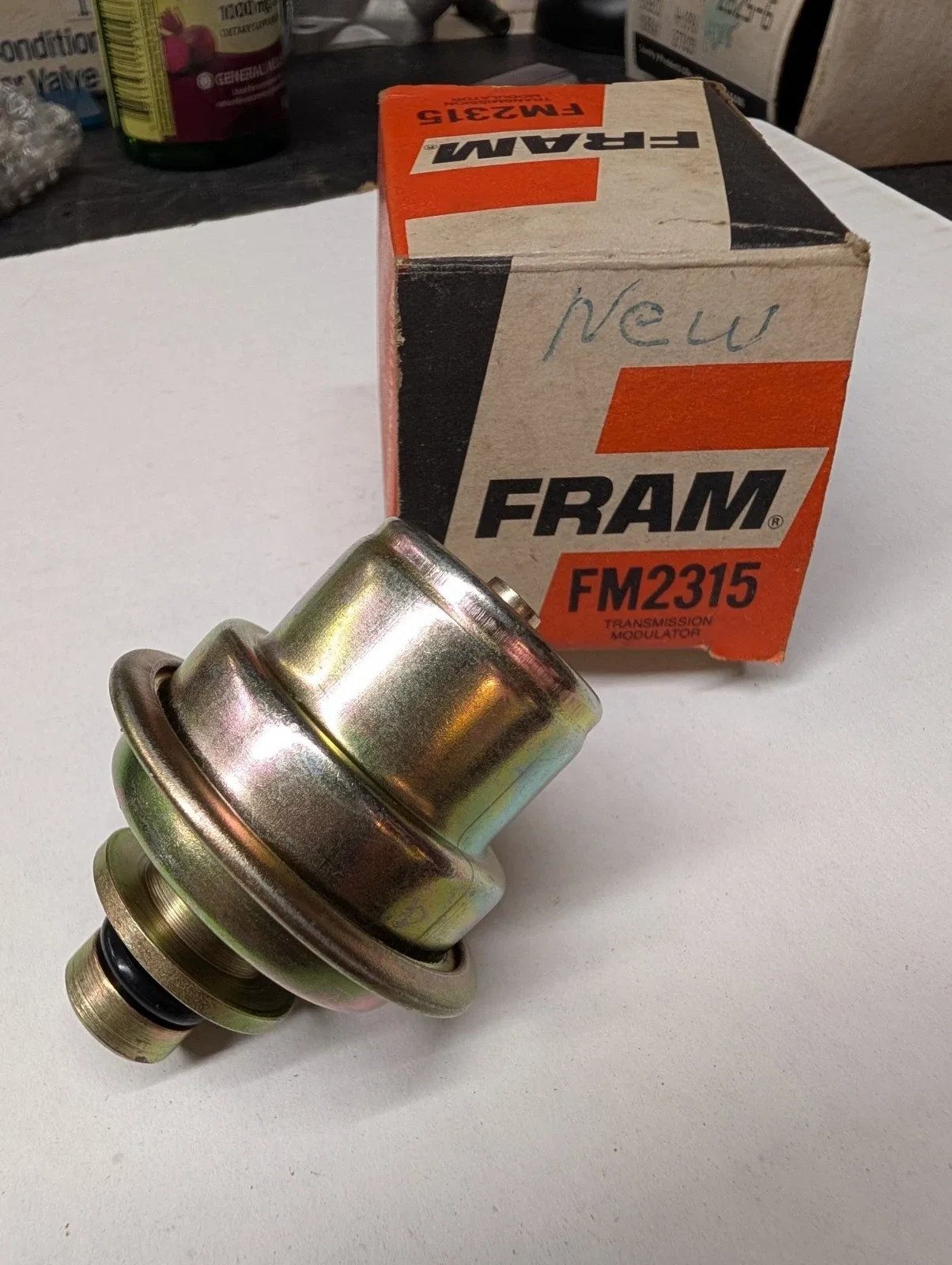 NOS FM2315 Ford C6 Auto Transmission Vacuum Modulator Valve. Various 70's Ford.