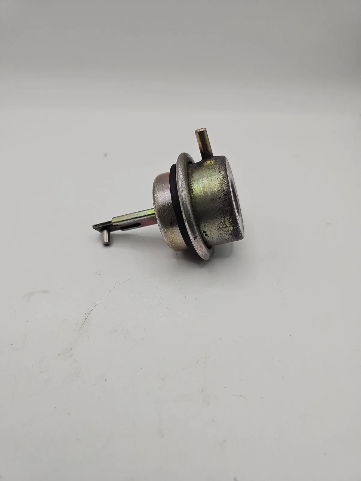 Mercedes Transmission Vacuum Modulator Valve Control Capsule OEM 140 270 04 79