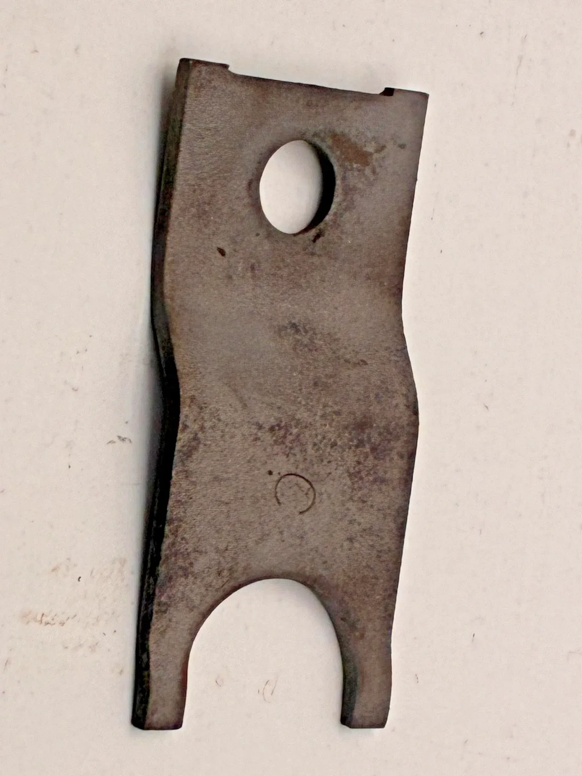 Turbo 350  T350  Transmission Vacuum Modulator Bracket with Bolt image 3