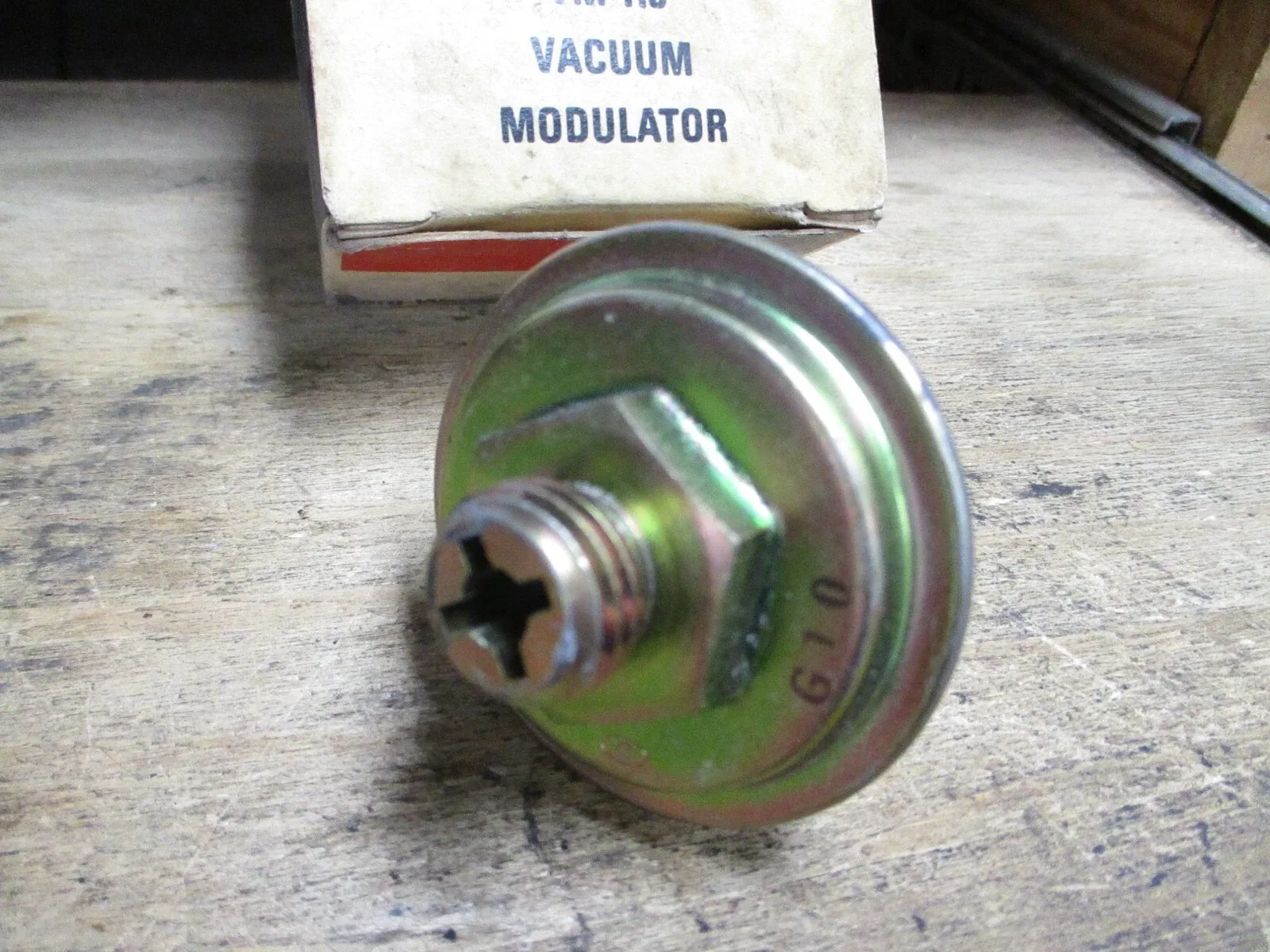 1962-1973 Chevrolet GMC Pontiac Trans Vacuum Modulator 3830229 VM115 NOS IK image 2