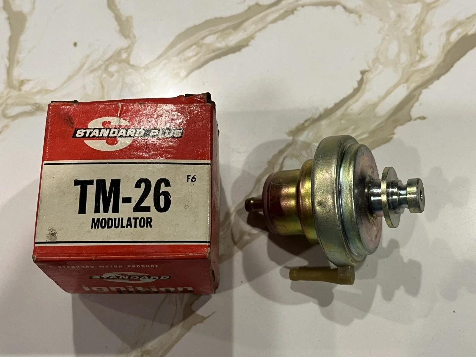 NORS Standard TM-26 Automatic Transmission Vacuum Modulator
