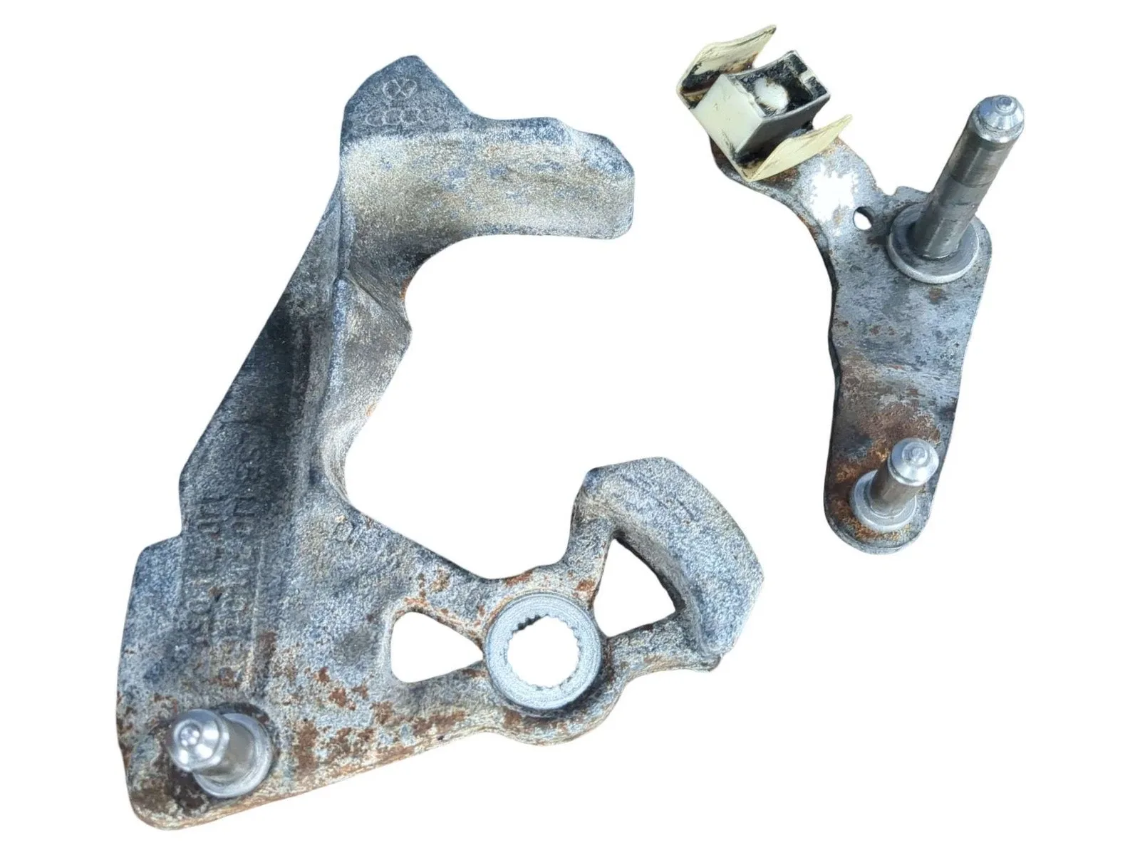 04 VW Golf R32 Manual Transmission Shifter Weight w Pivot Arm *Surface Rust image 2