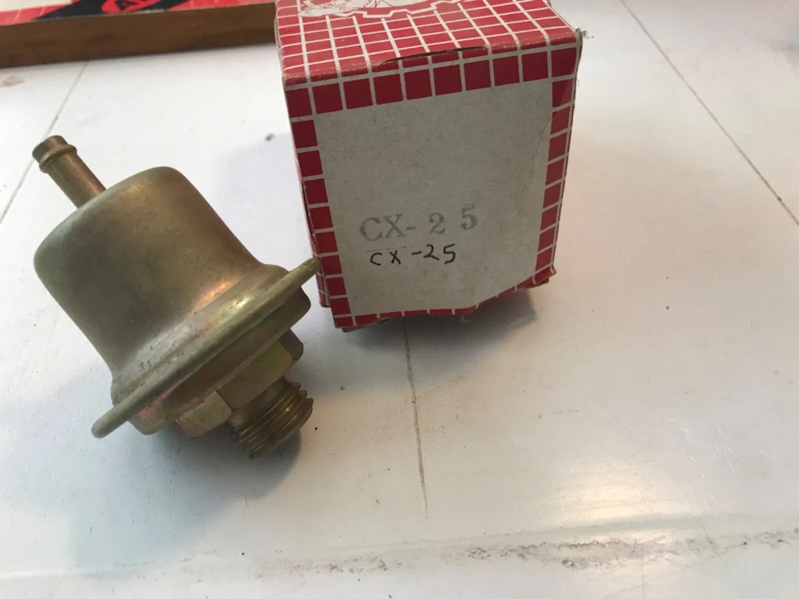 APT CX25 TRANSMISSION VACUUM MODULATOR 62-63 GM VEHICLES POWERGLIDE image 2
