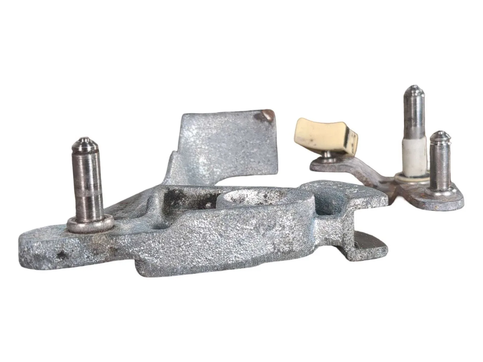 2004 VW Golf R32 6 Speed Shifter Weight w Pivot Arm image 3