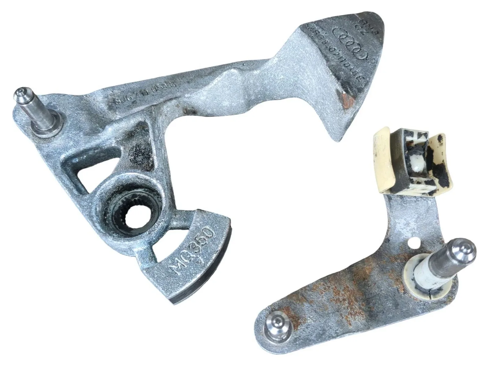 2004 VW Golf R32 6 Speed Shifter Weight w Pivot Arm image 4