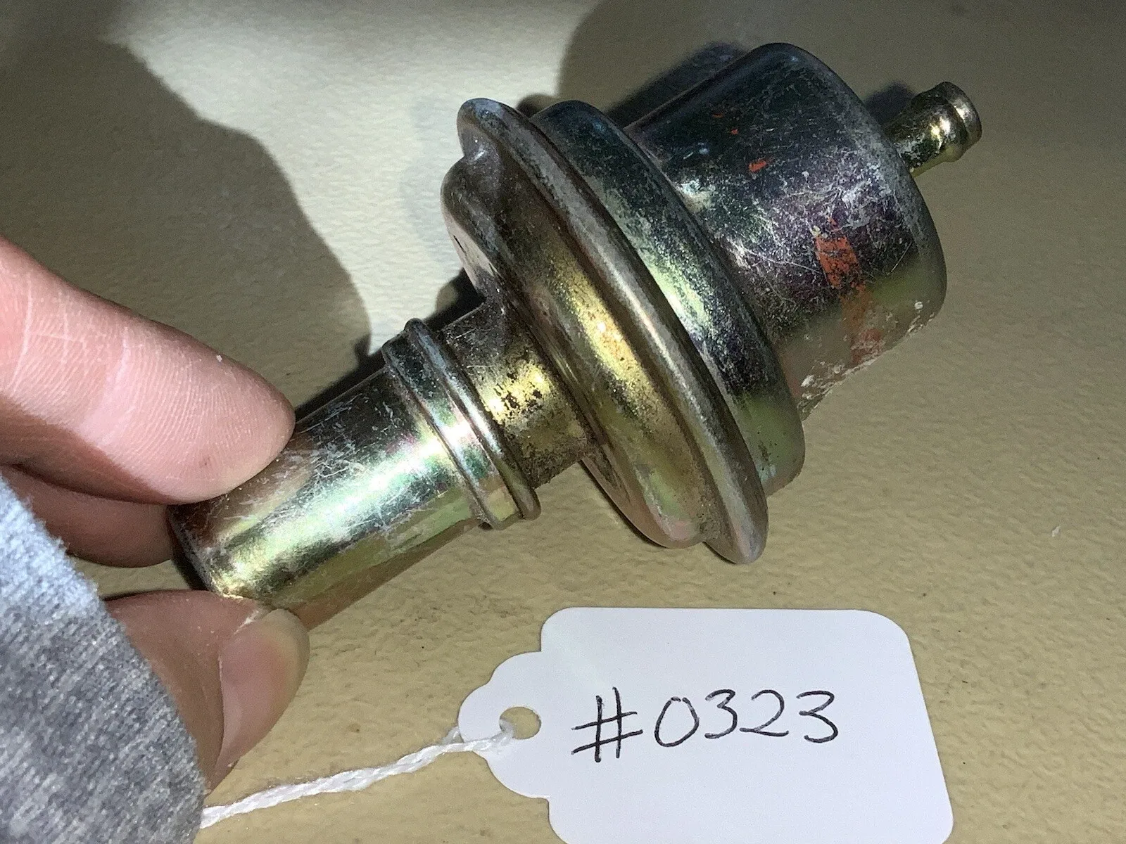 NOS GM TRANSMISSION VACUUM MODULATOR Poss. For 1975-81, R 62 image 2
