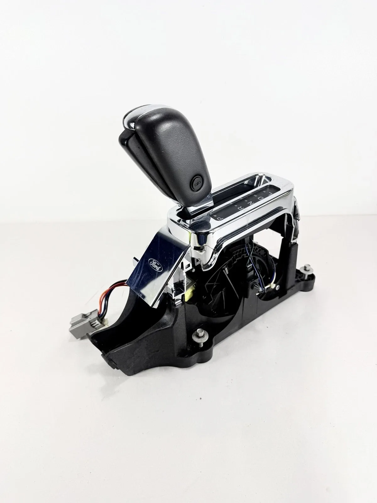 2007-2010 Ford Edge Automatic Transmission Floor Shift Lever Shifter Assembly