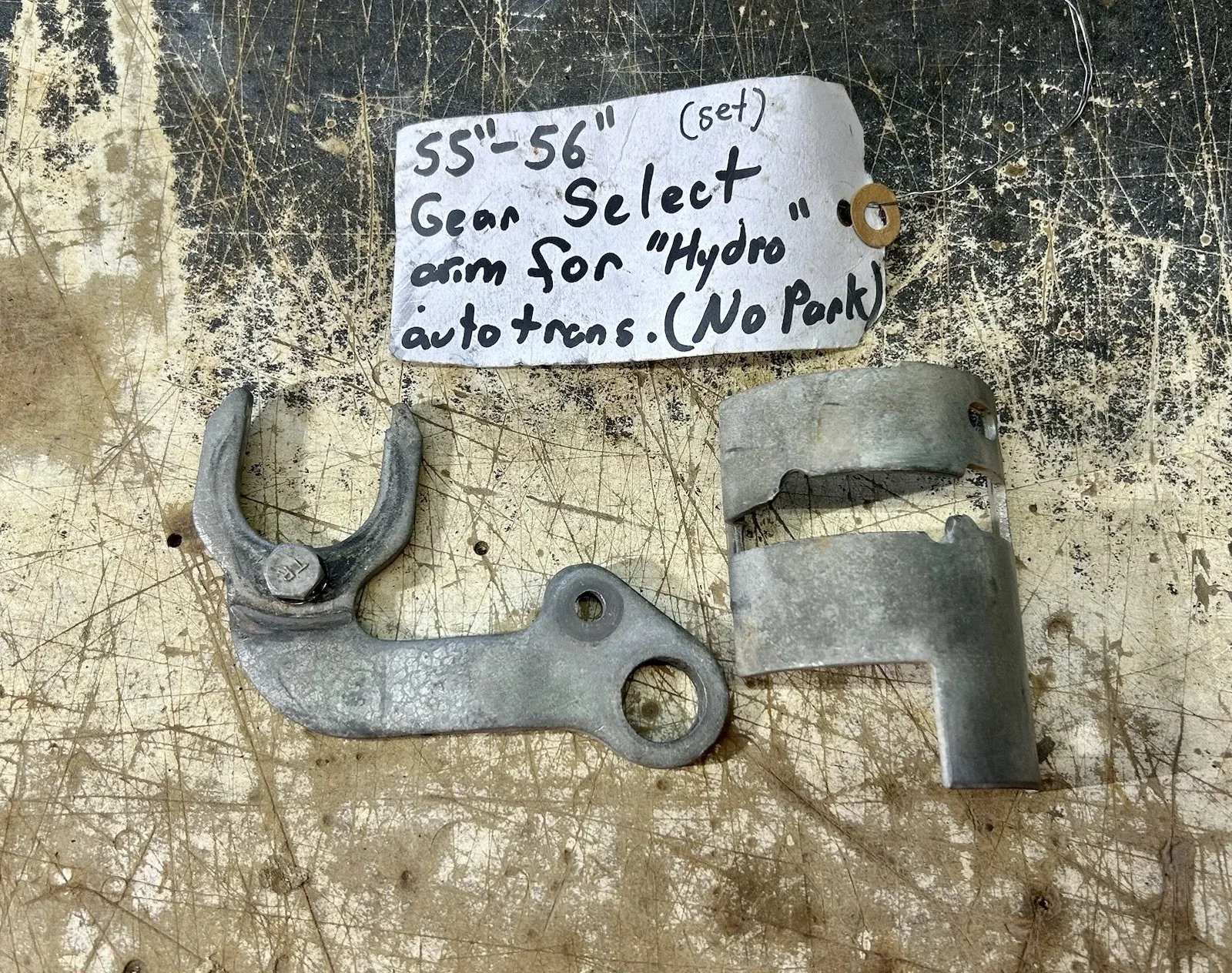 1955 - 1956 PONTIAC “HYDROMATIC” AUTO. TRANS. SHIFT GATE & SHIFT ARM (OEM USED)