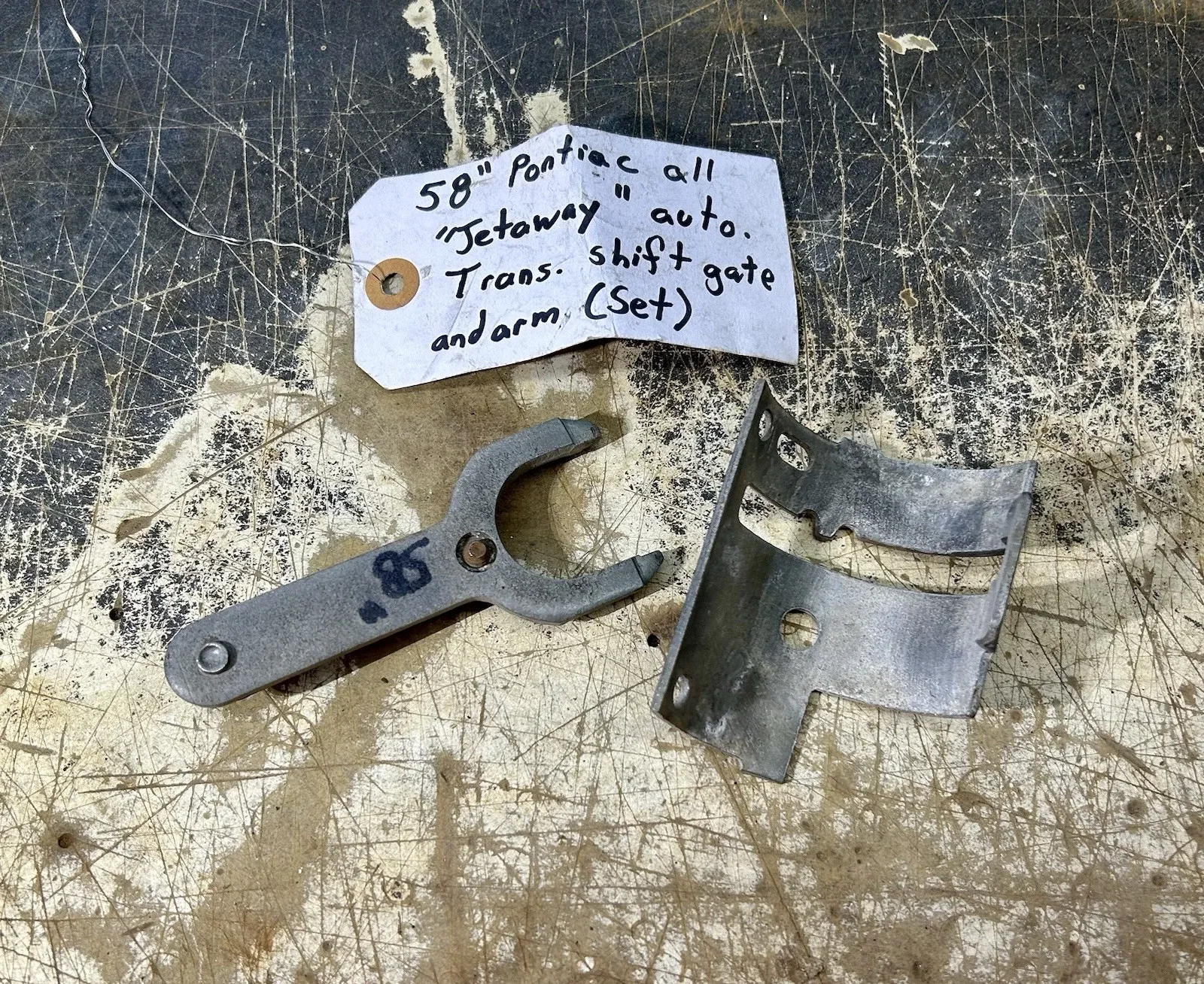 1958 - 1959 PONTIAC “JETAWAY” AUTO. TRANS. SHIFT GATE & SHIFT ARM (OEM USED SET) image 2