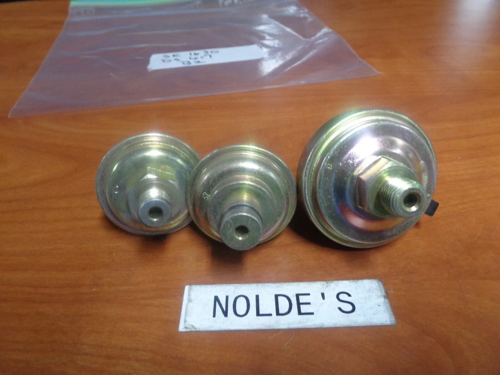 Trans.  Vacuum modulator  Yellow/Green/OrangeStripe SK1630 DS617 B3  3 Piece image 2