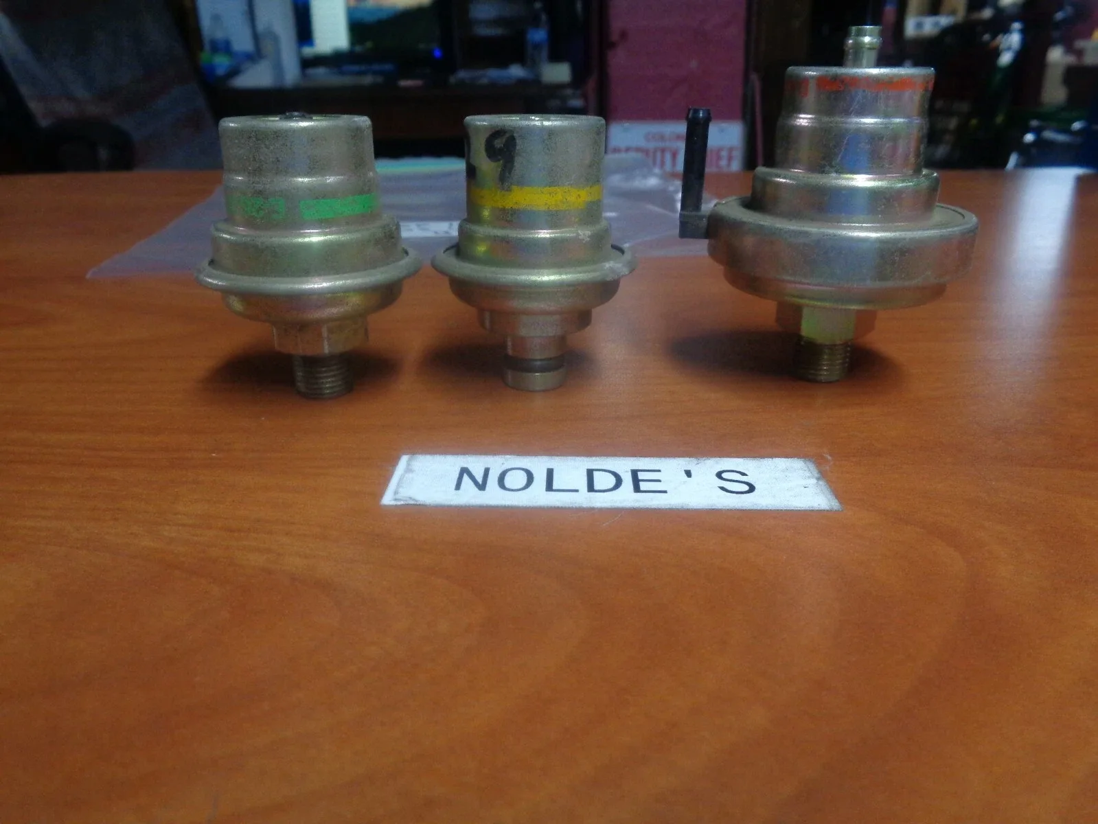 Trans.  Vacuum modulator  Yellow/Green/OrangeStripe SK1630 DS617 B3  3 Piece image 3