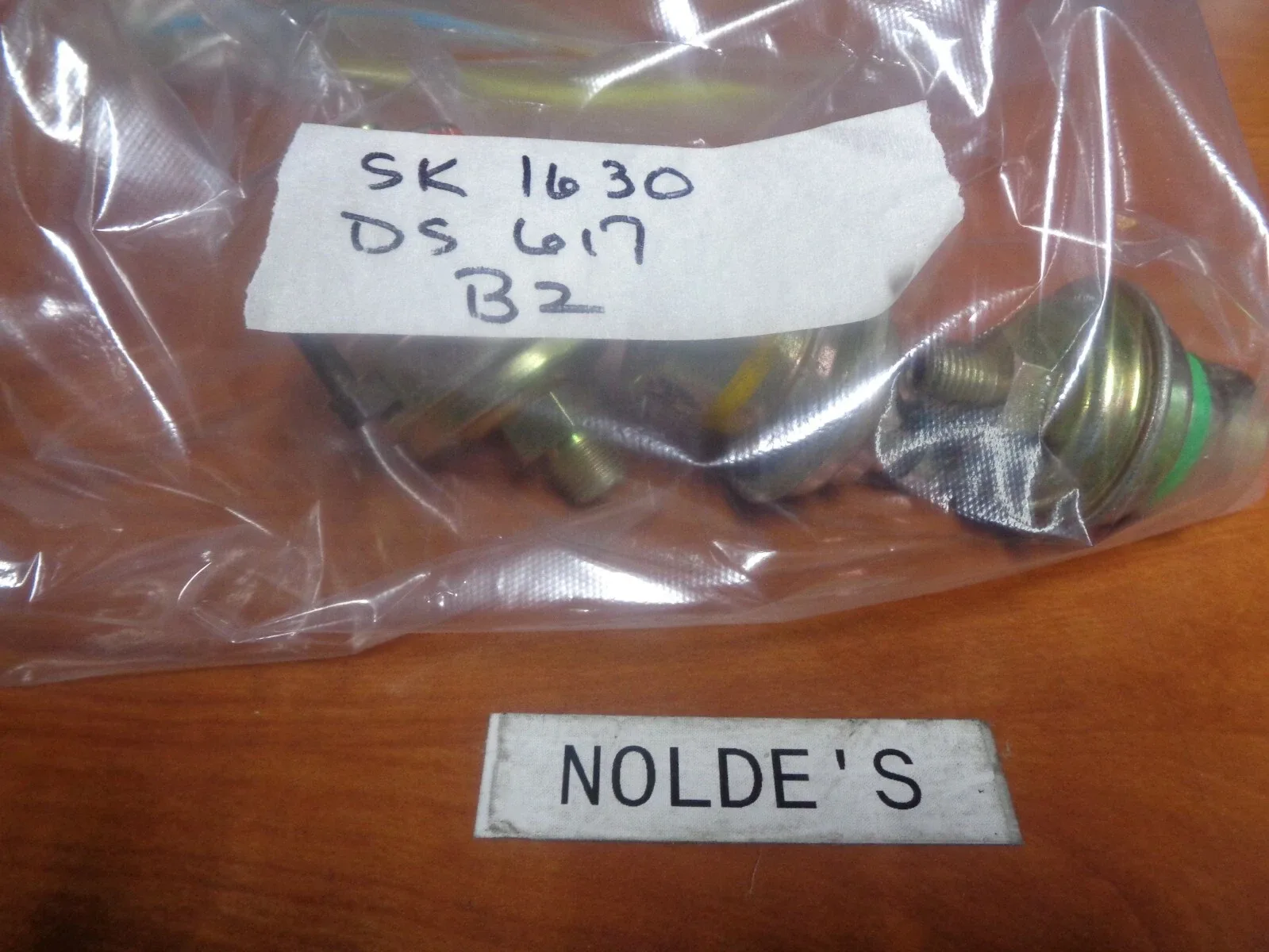 Trans.  Vacuum modulator  Yellow/Green/OrangeStripe SK1630 DS617 B3  3 Piece image 4