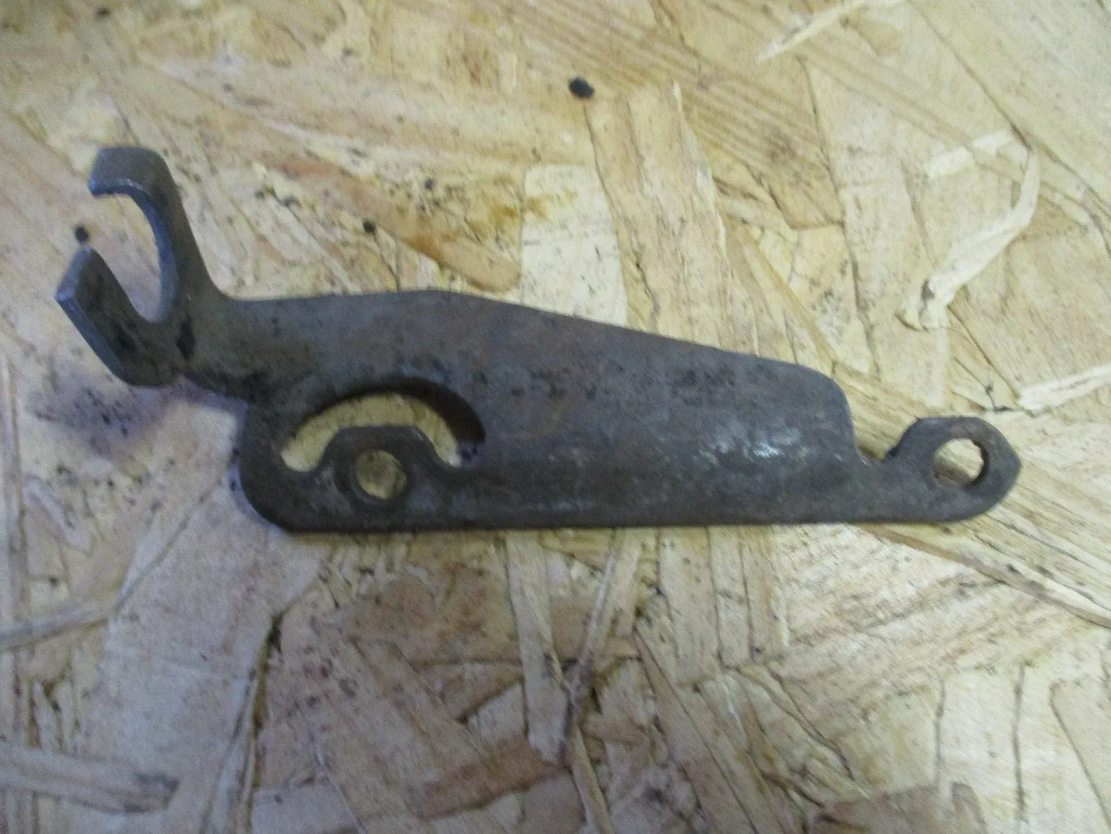 69 70 Chevy NOVA Camaro Chevelle floor shift cable transmission bracket TH 350 B