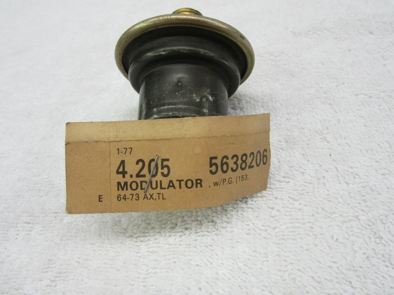 NOS 1964-1969, 1973 Chevelle Vega Chevy II A.T. Vacuum Modulator GM 5638206 image 2