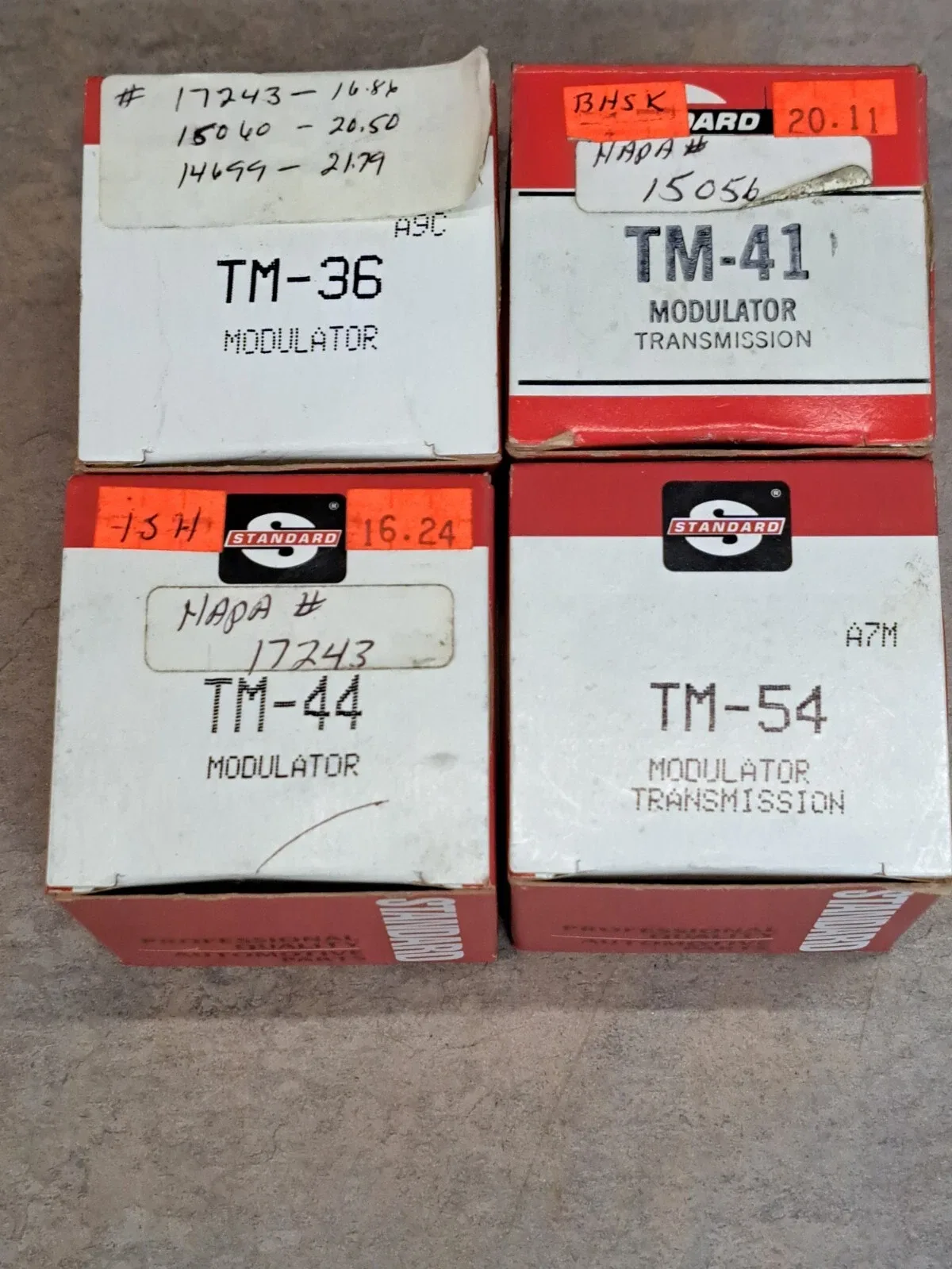 Lot of 3 Transmission Vacuum Modulators Standard Brand TM-41 TM-44 TM-36 image 2