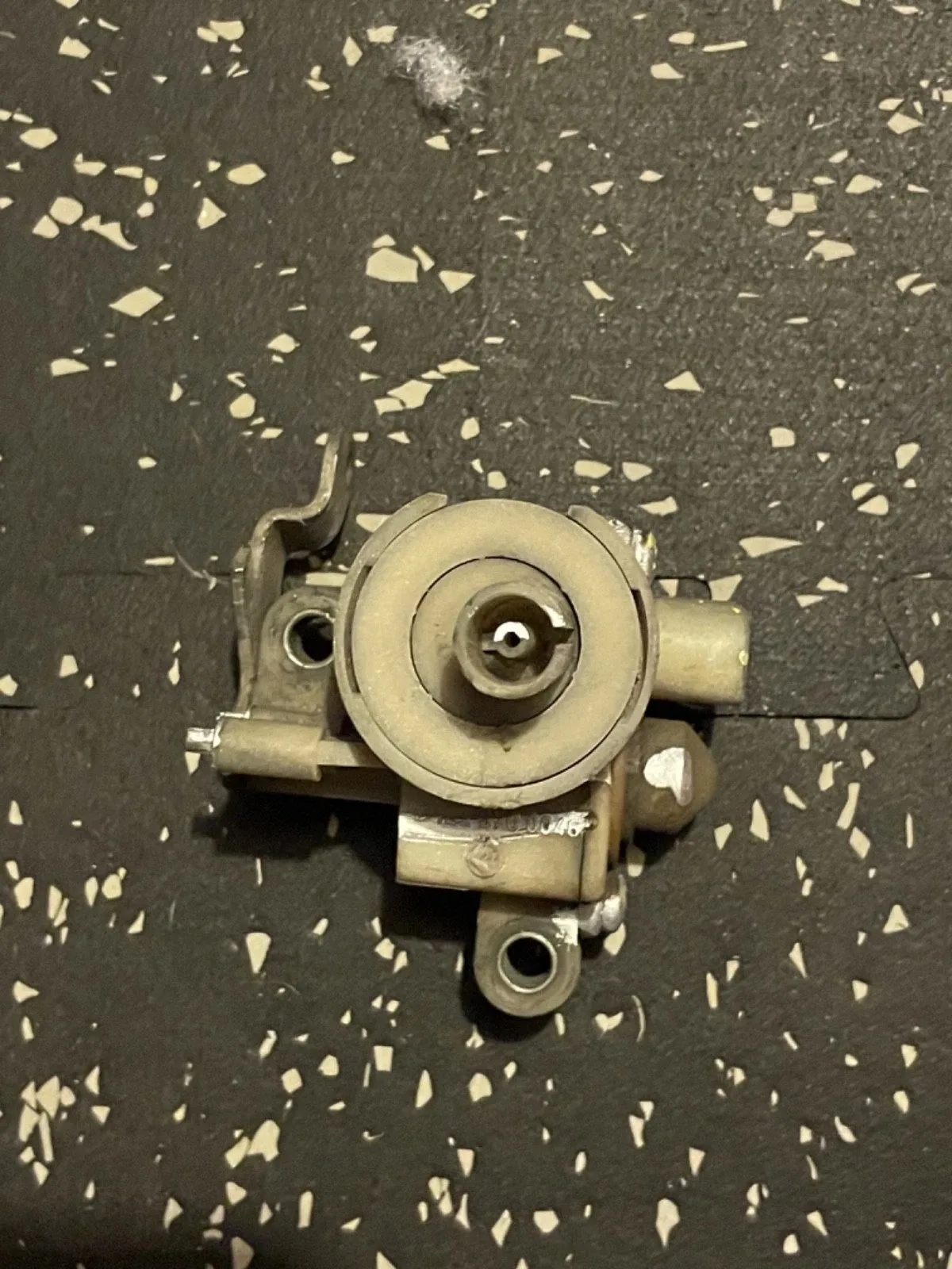123 300D 300TD 300SD 300SDL Vacuum Regulating Transmission Valve 1230700046 OEM image 3