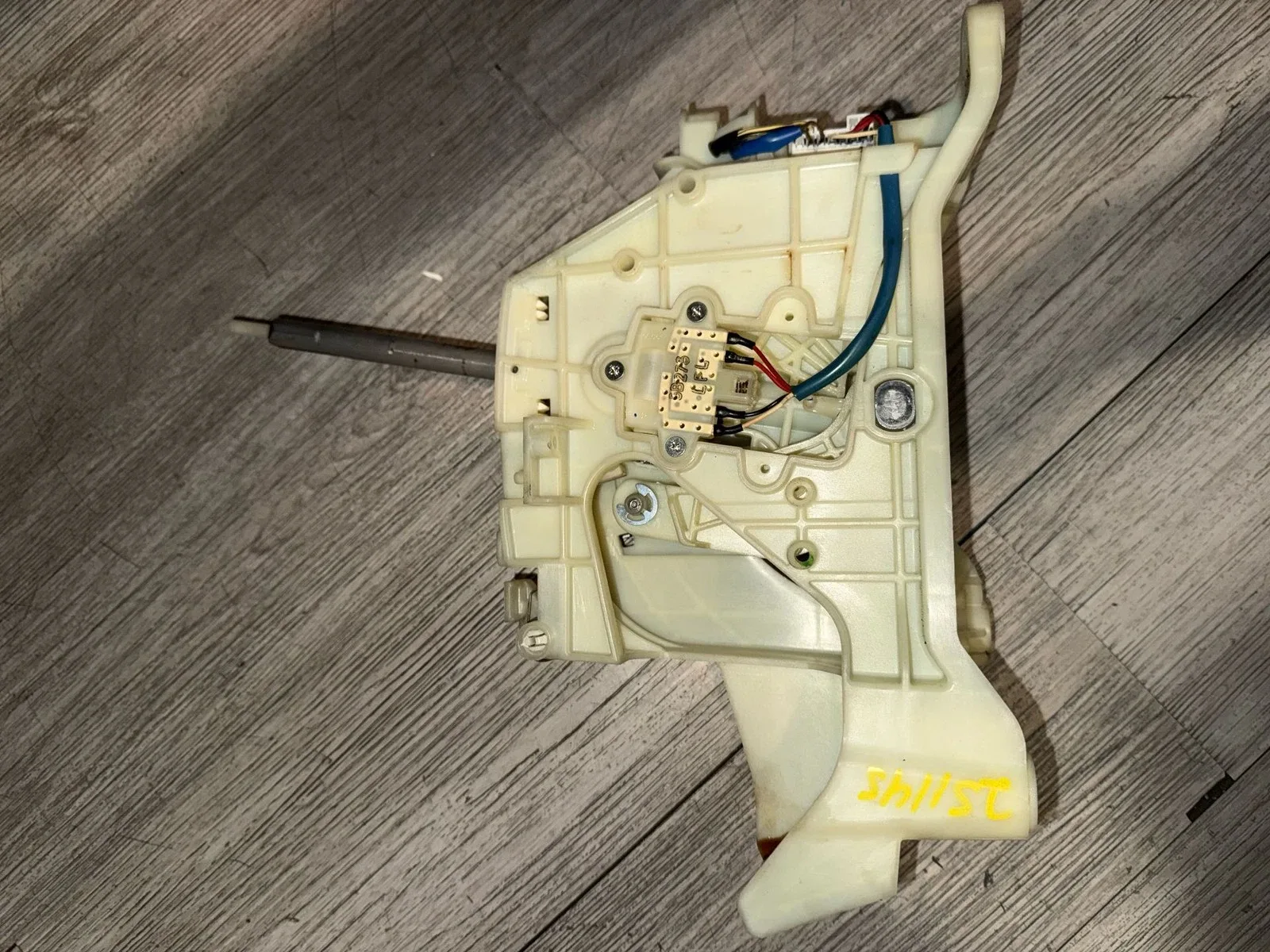 2015-2017 HYUNDAI SONATA GEAR SHIFT ASSEMBLY LEVER AUTOMATIC TRANSMISSION OEM image 3