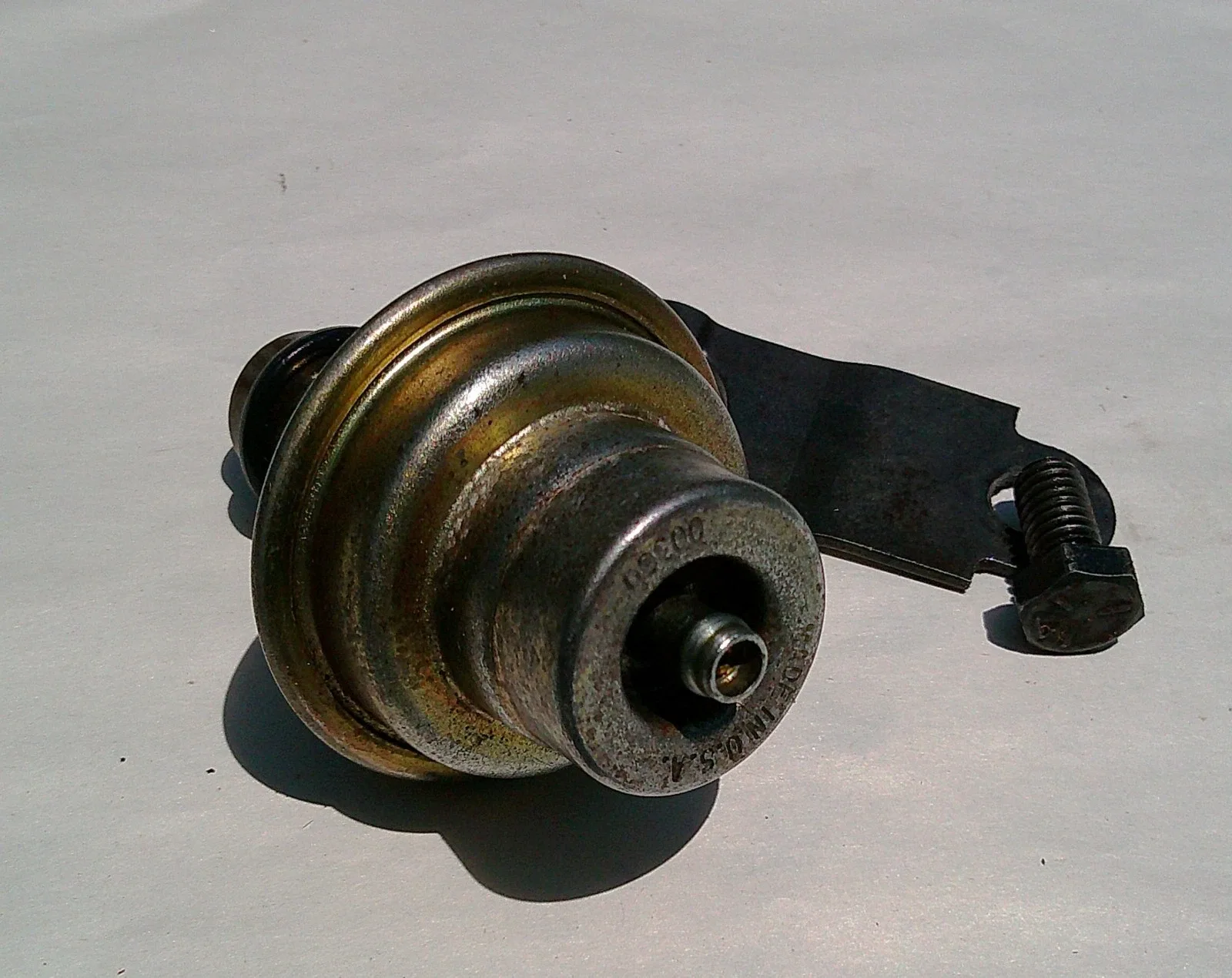 1980-1992 JAGUAR XJS 5.3L V12 Transmission Vacuum Modulator + Bracket EAC1726 image 2