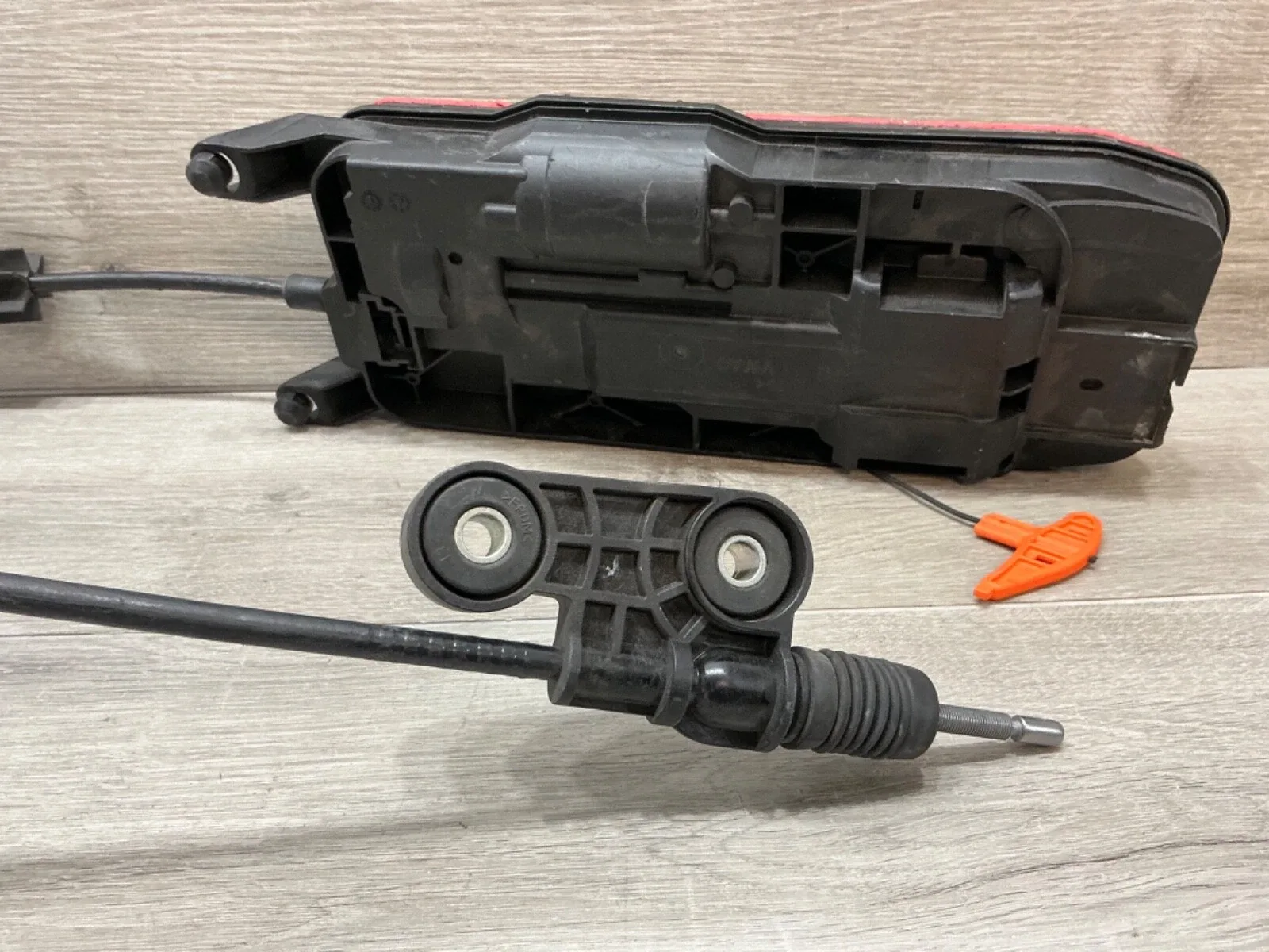 VW selector mechanism automatic shift lever OEM 3QF713033G image 4