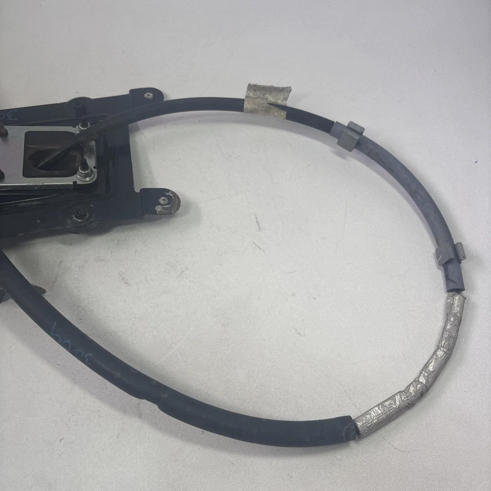 2017-21 JEEP COMPASS AWD 2.4L Transmission Shifter Control Cable 68260500aa OEM image 4