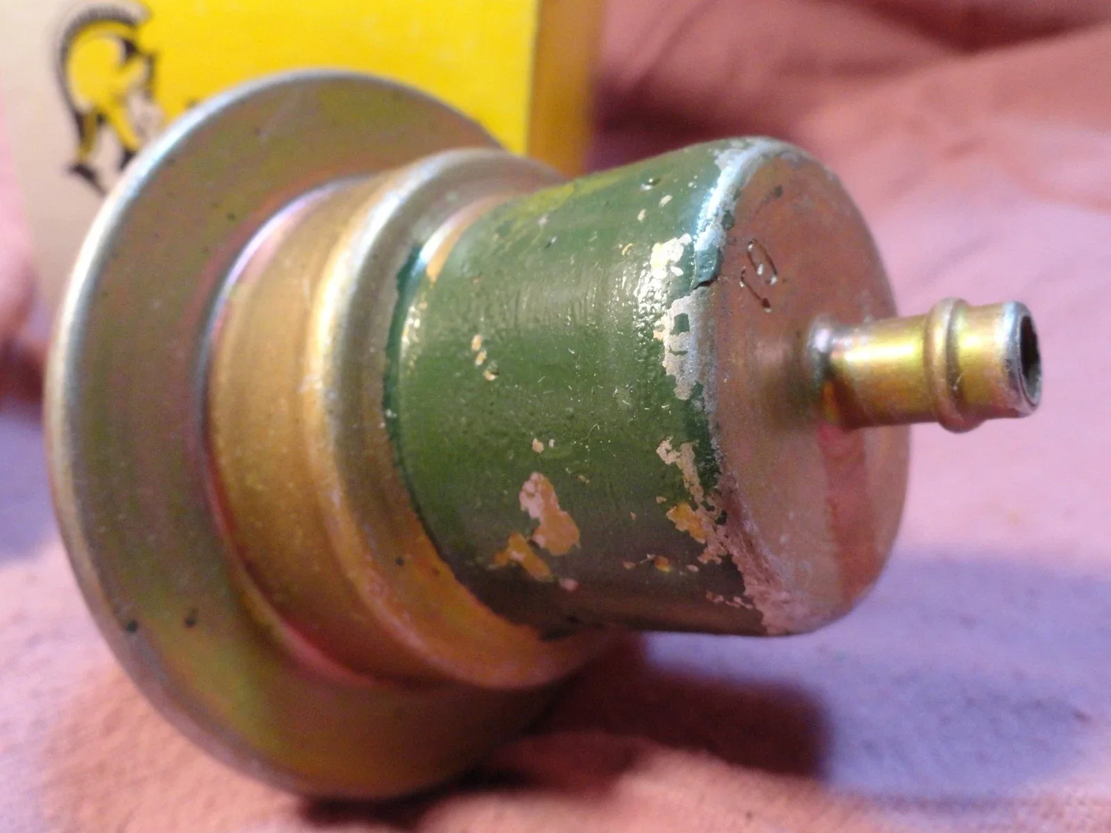 AUTOMATIC TRANSMISSION VACUUM MODULATOR KEM #VM637 FITS SOME MID 1970s FORDS image 3