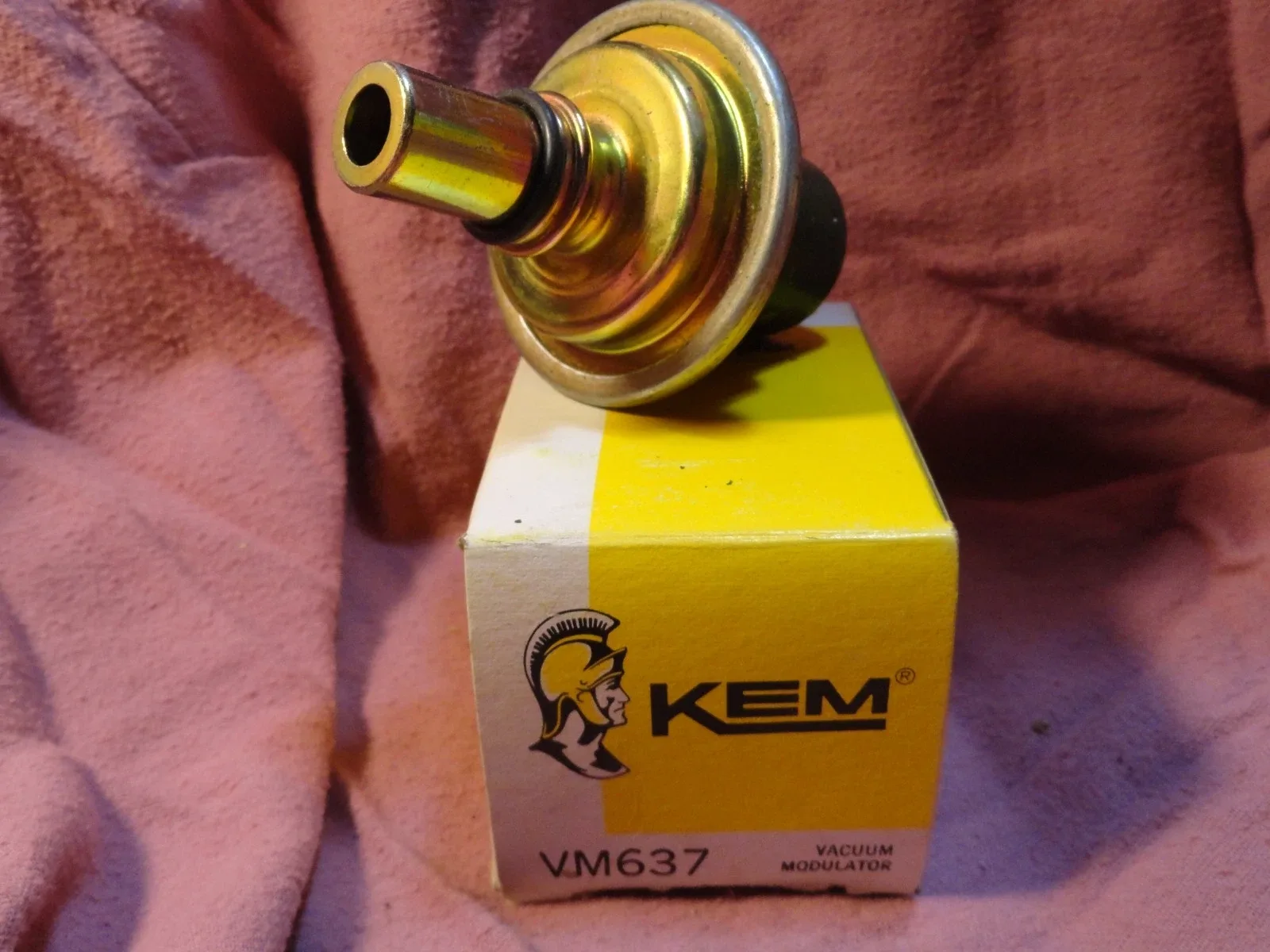 AUTOMATIC TRANSMISSION VACUUM MODULATOR KEM #VM637 FITS SOME MID 1970s FORDS