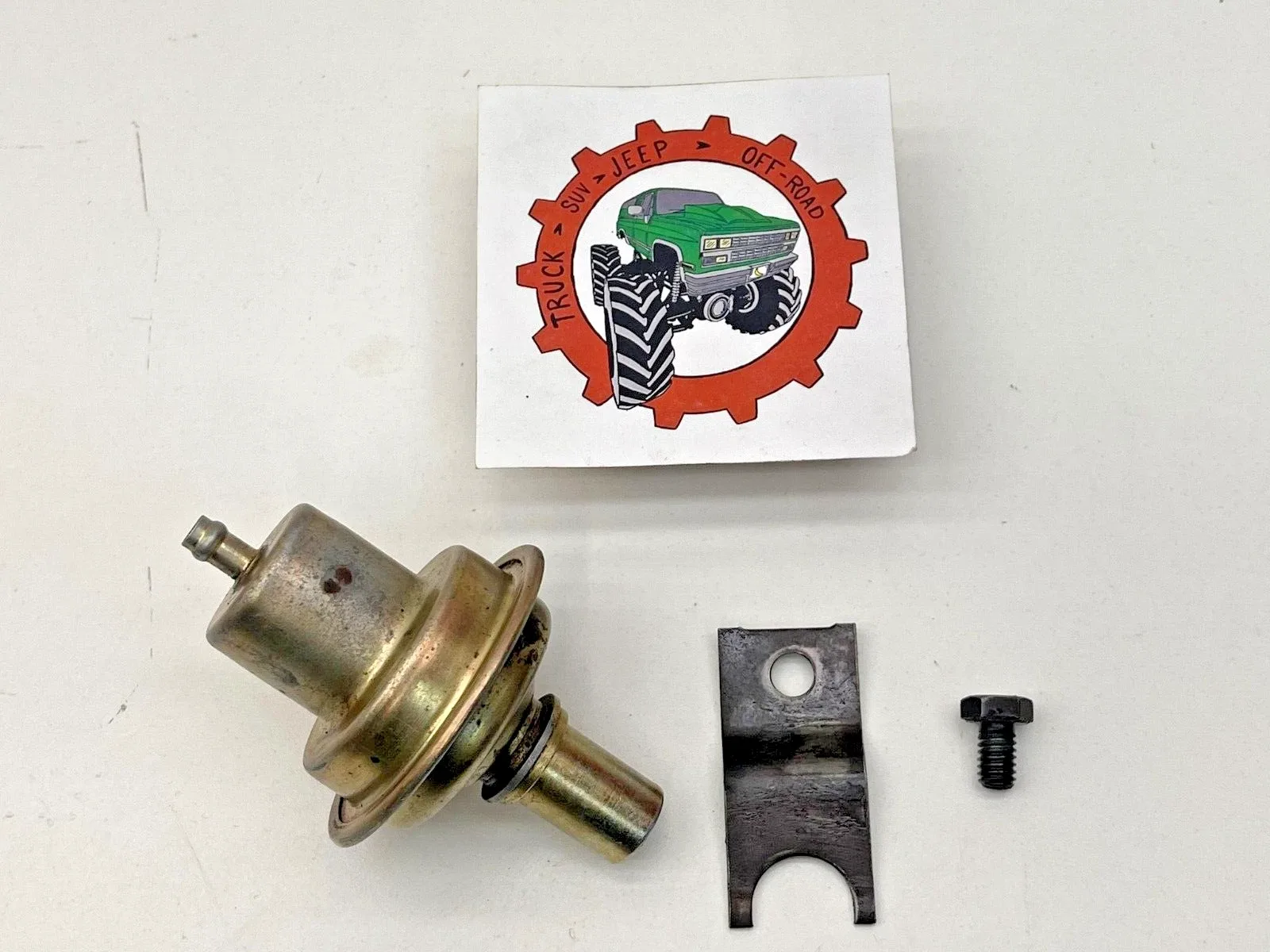 Chevy GM GMC Truck  SUV Turbo 350 Vacuum Modulator with Retainer and Bolt