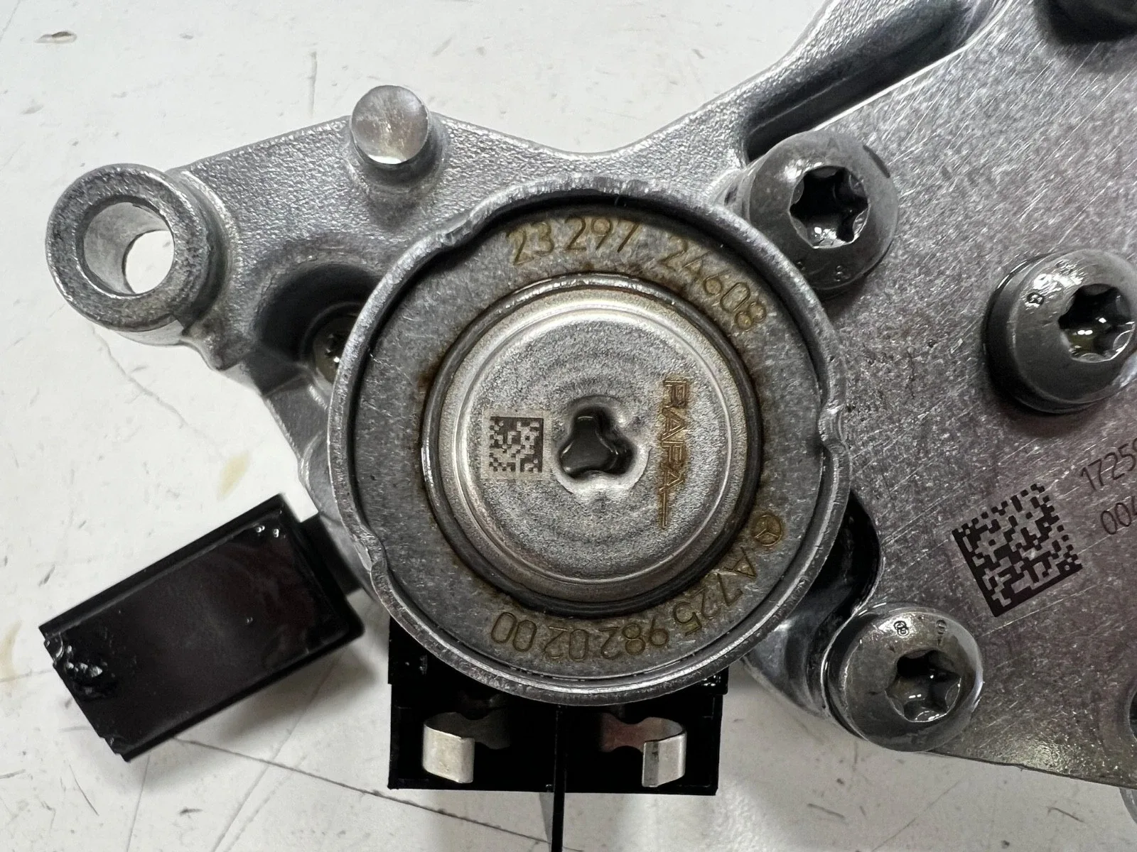 2023-2026 MERCEDES BENZ GLC AWD Transmission Shift Selector /Park Lock Actuator image 4
