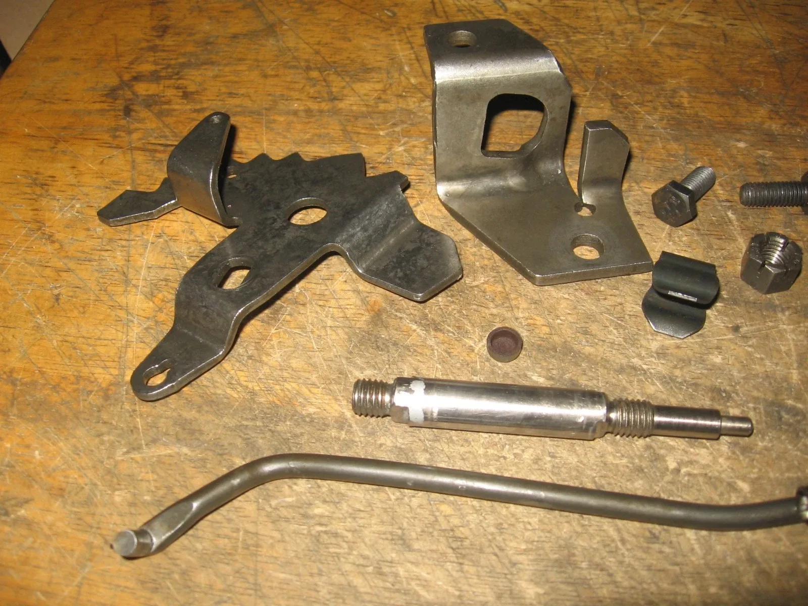 OEM GM 1982-93 700R4 4L60 TRANSMISSION SHIFT SHAFT LINKAGE PARK ROD PARK PAWL image 3