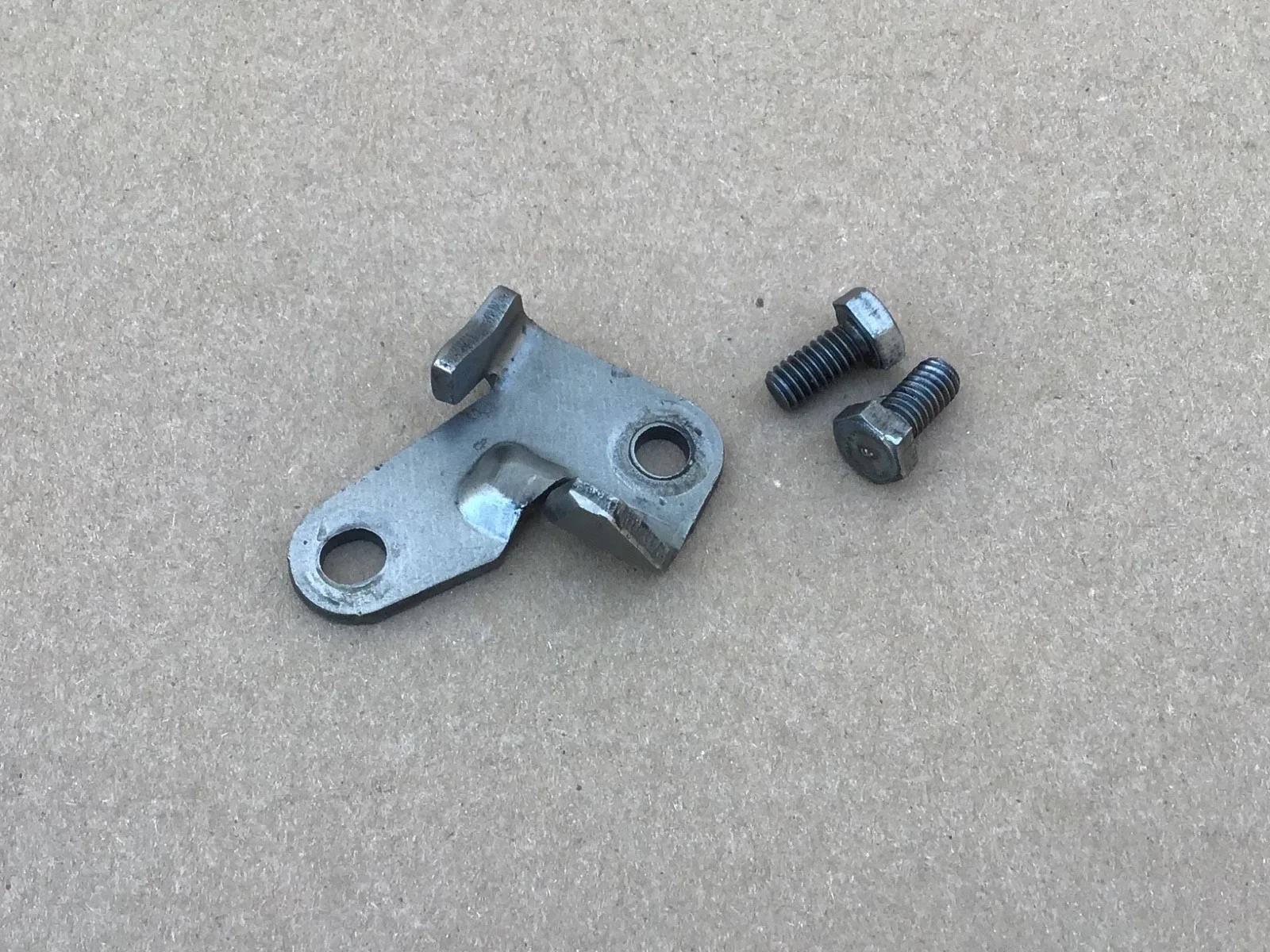 Turbo 400 TH400 Transmission Parking Pawl Bracket image 2