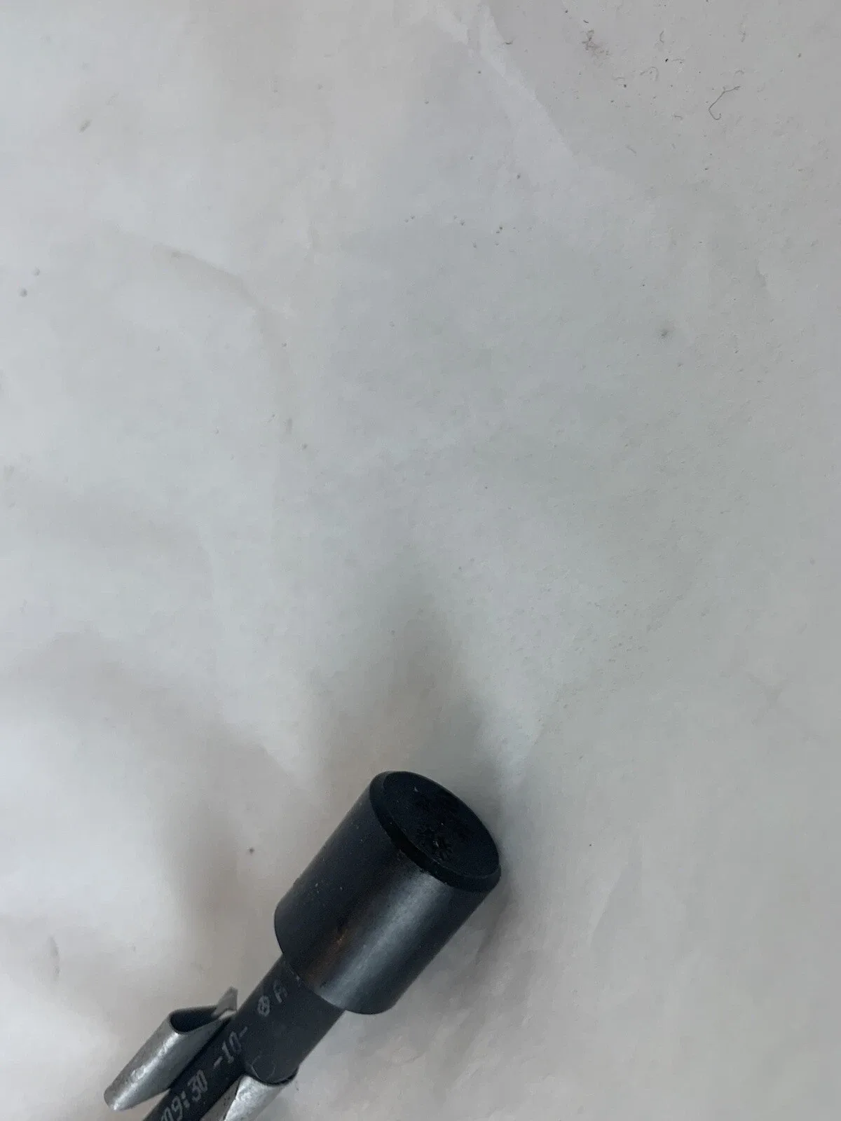 MERCEDES ML350 W166 TRANSMISSION BREATHER VENT HOSE OEM A1663300189 image 2