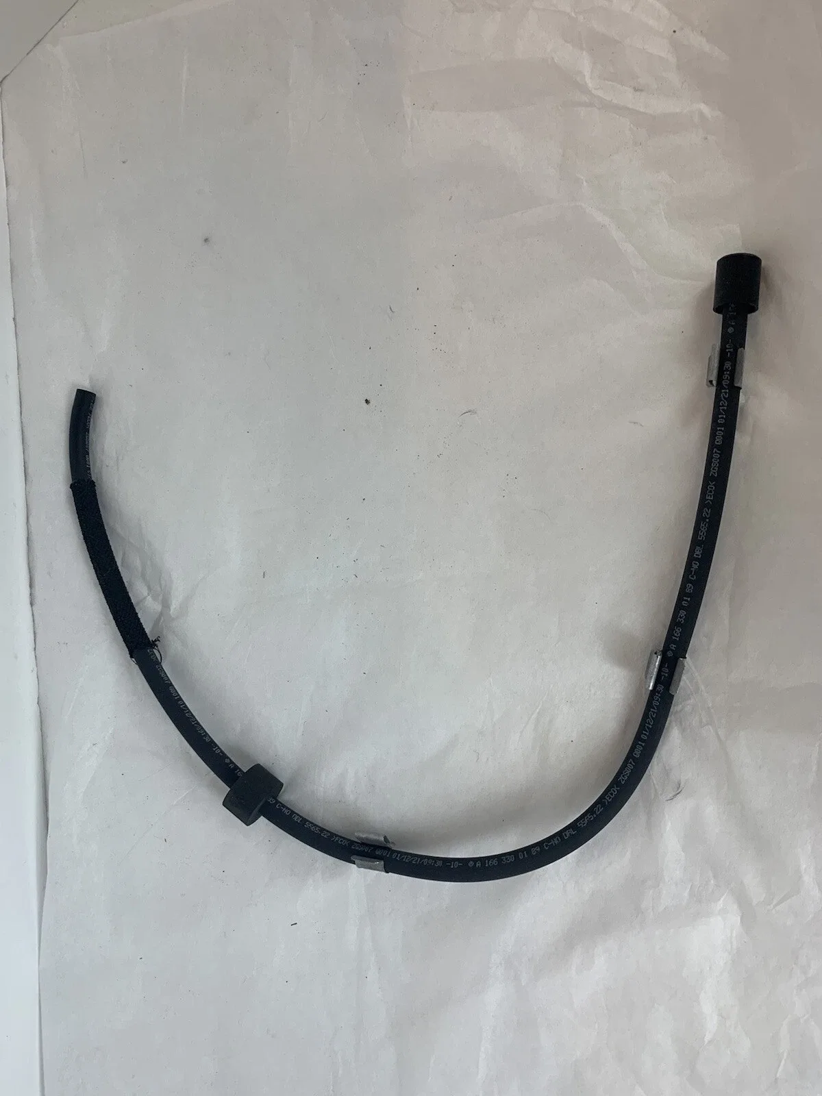 MERCEDES ML350 W166 TRANSMISSION BREATHER VENT HOSE OEM A1663300189
