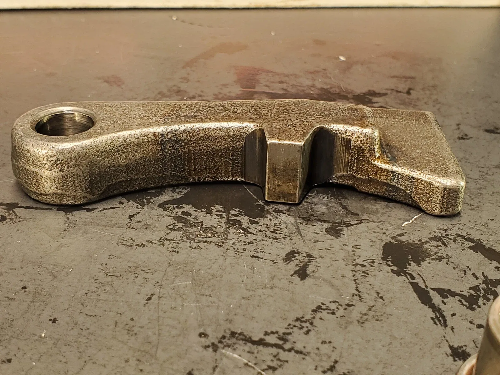 S13 S14 RE4R01A Parking Pawl Gear Lock Lever Arm 31991-41X01 image 4