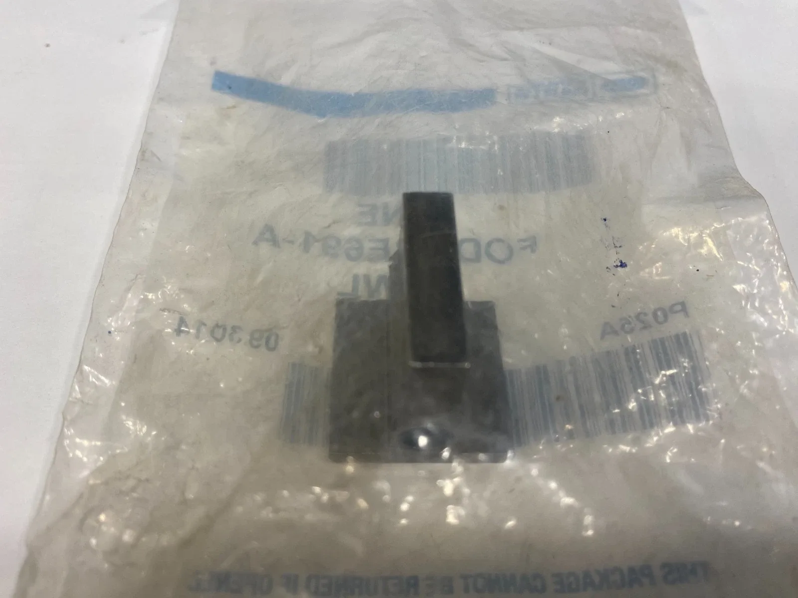 Ford FODZ-3E691-A Automatic Transmission Parking Pawl Shaft image 2