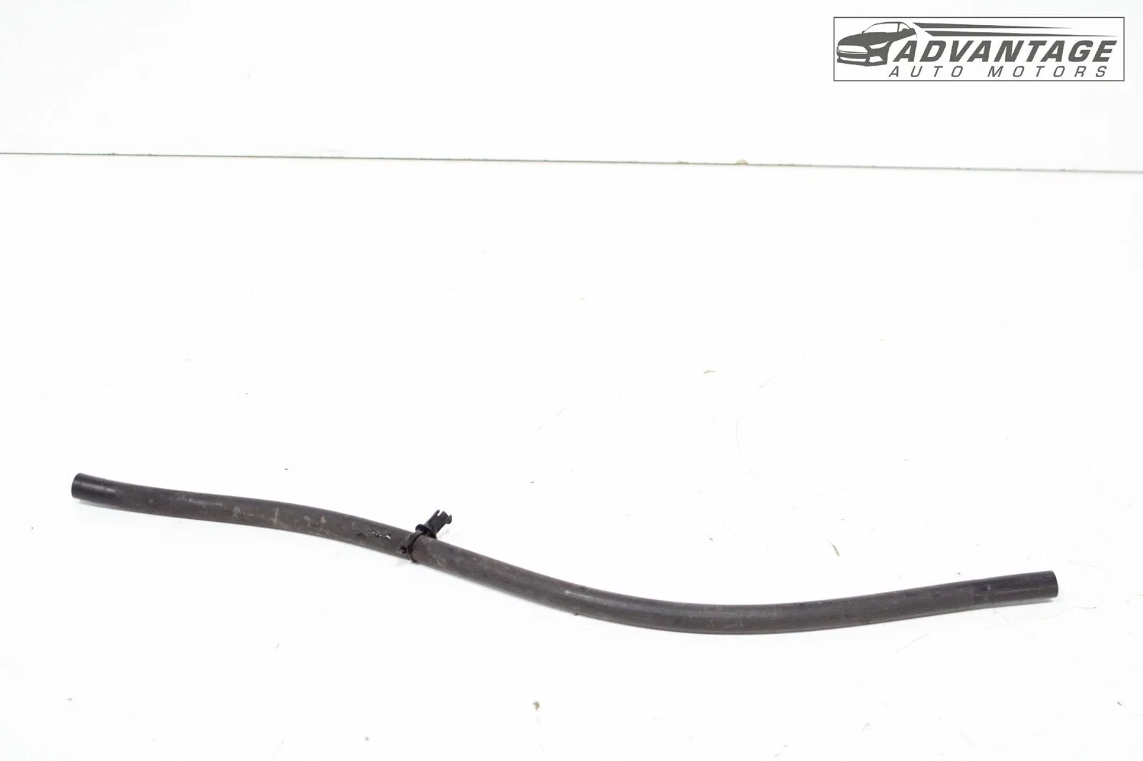 2015-2020 GMC YUKON 5.3L V8 4WD AUTOMATIC TRANSMISSION VENT TUBE PIPE HOSE OEM image 2