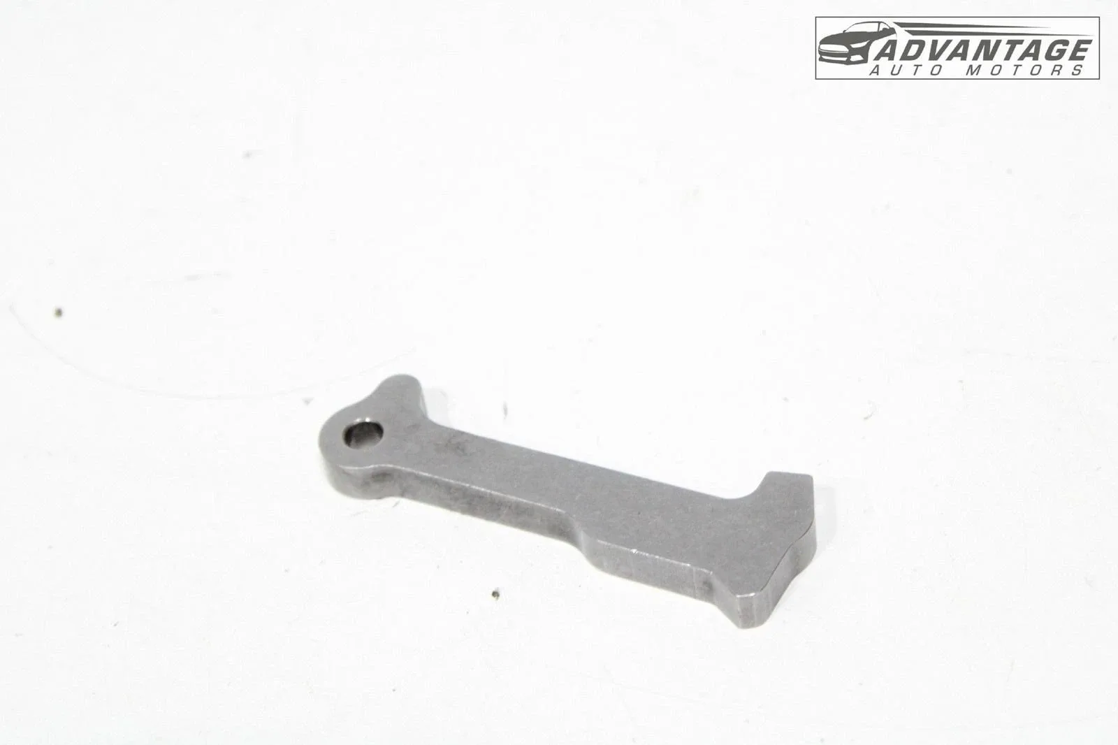 2019-2021 CHEVROLET BLAZER AUTOMATIC TRANSMISSION PARKING PAWL BRACKET OEM image 2