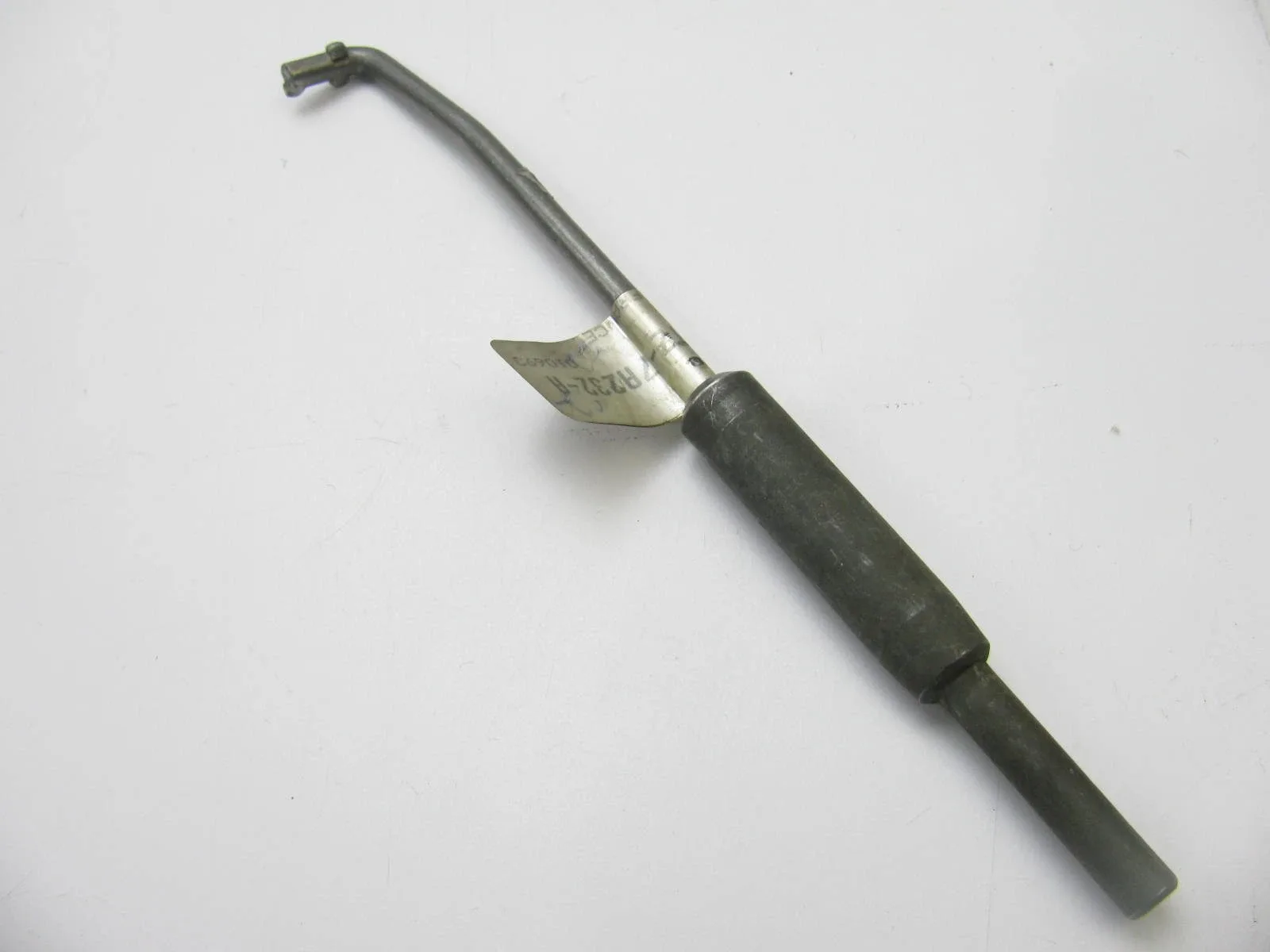 NEW - OEM Ord E8TZ-7A232-A Automatic Trans Parking Pawl Actuating Rod - A4LD image 2