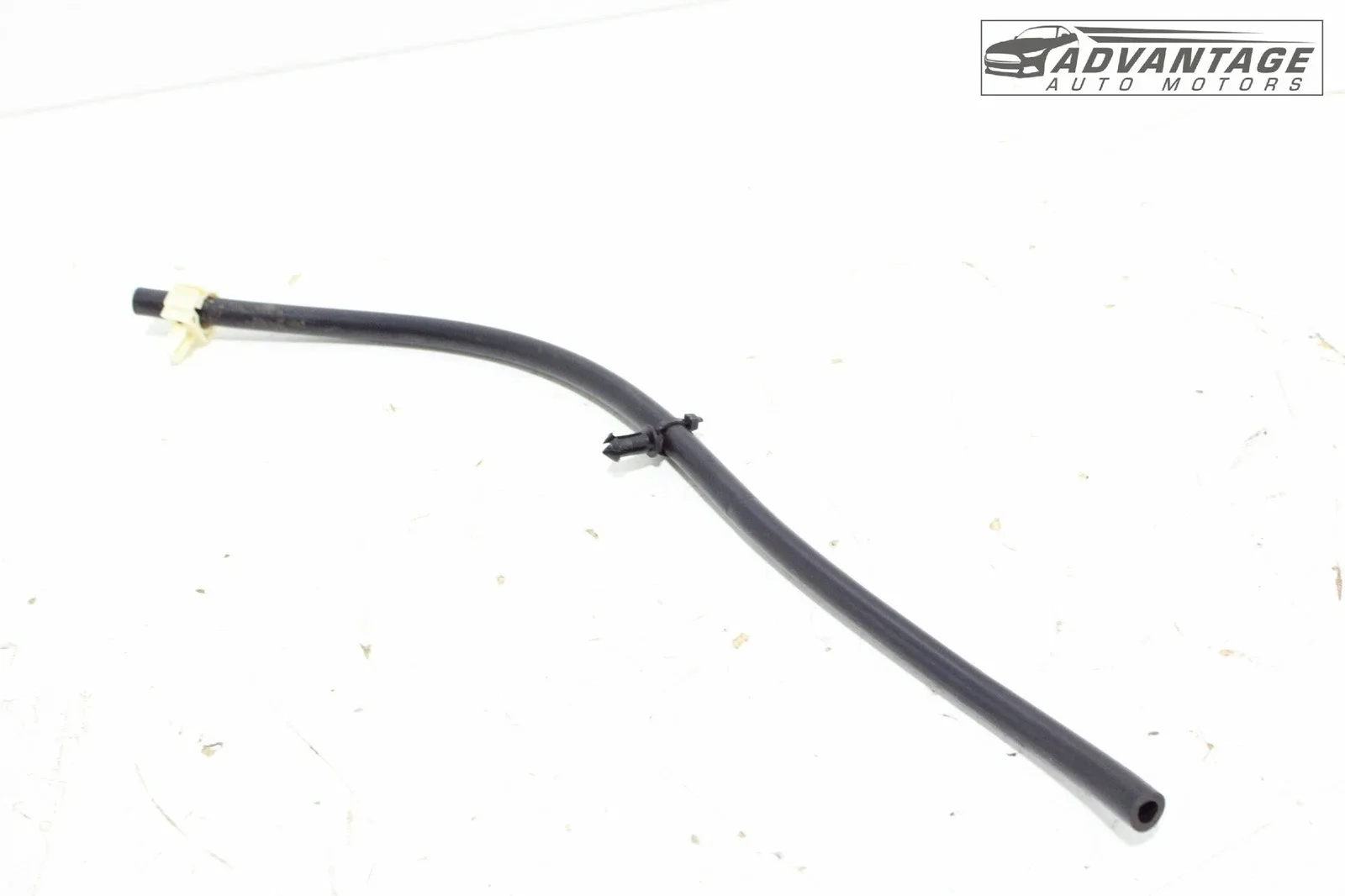 2014-2018 CHEVY SILVERADO 1500 AUTOMATIC TRANSMISSION VENT HOSE PIPE TUBE OEM image 3