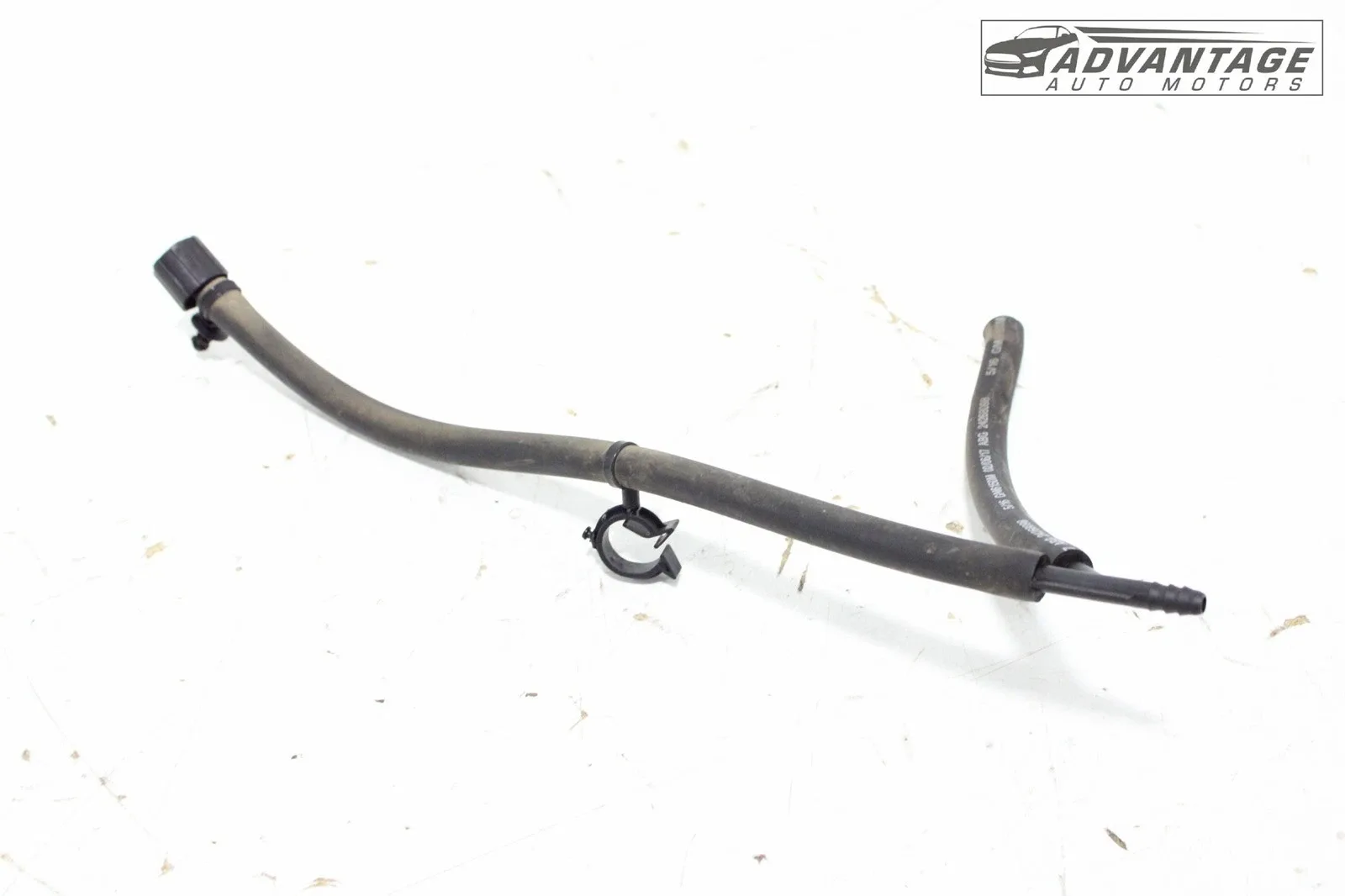 14-18 CHEVROLET SILVERADO 1500 AUTOMATIC TRANSMISSION VENT HOSE TUBE PIPE OEM image 3