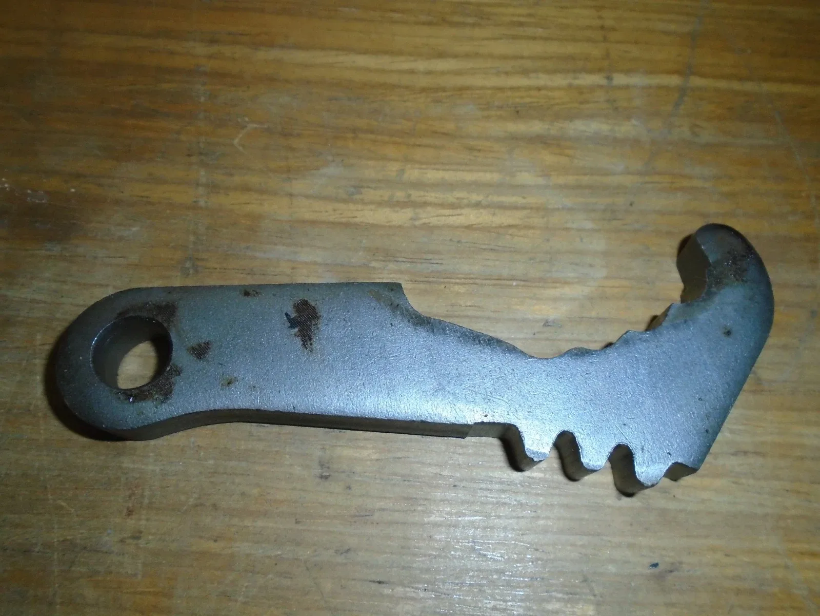NOS GM 1950-1962 Chevrolet Transmission Parking Lock Pawl 3694490 Alt: 3689885 image 2