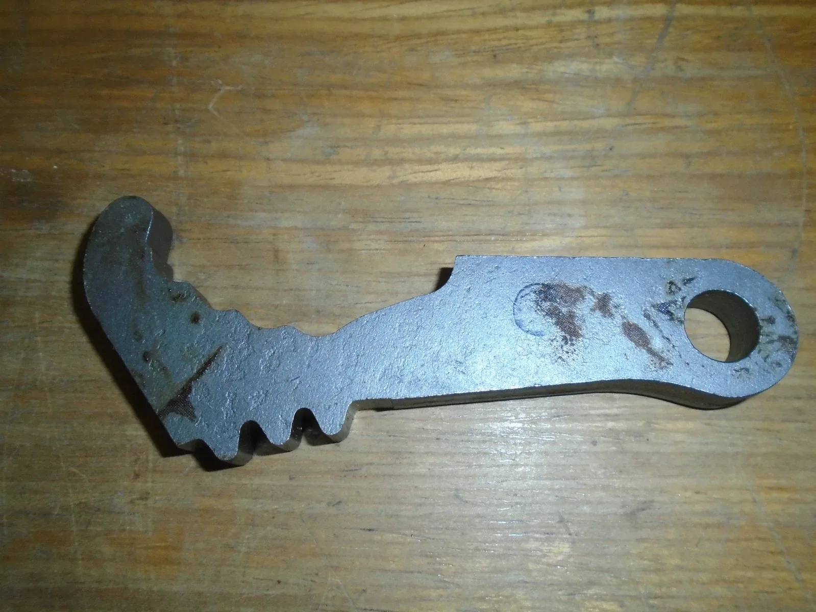 NOS GM 1950-1962 Chevrolet Transmission Parking Lock Pawl 3694490 Alt: 3689885 image 3