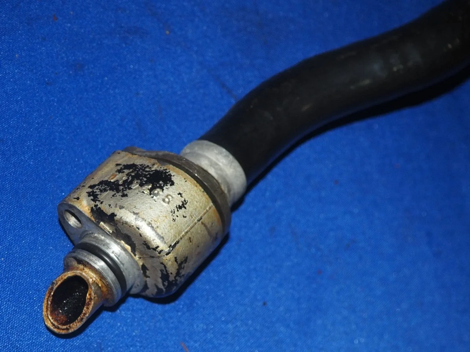 65-80 Rolls Royce Silver Shadow Oil Filler Breather Vent Tube Pipe Hose OEM image 4