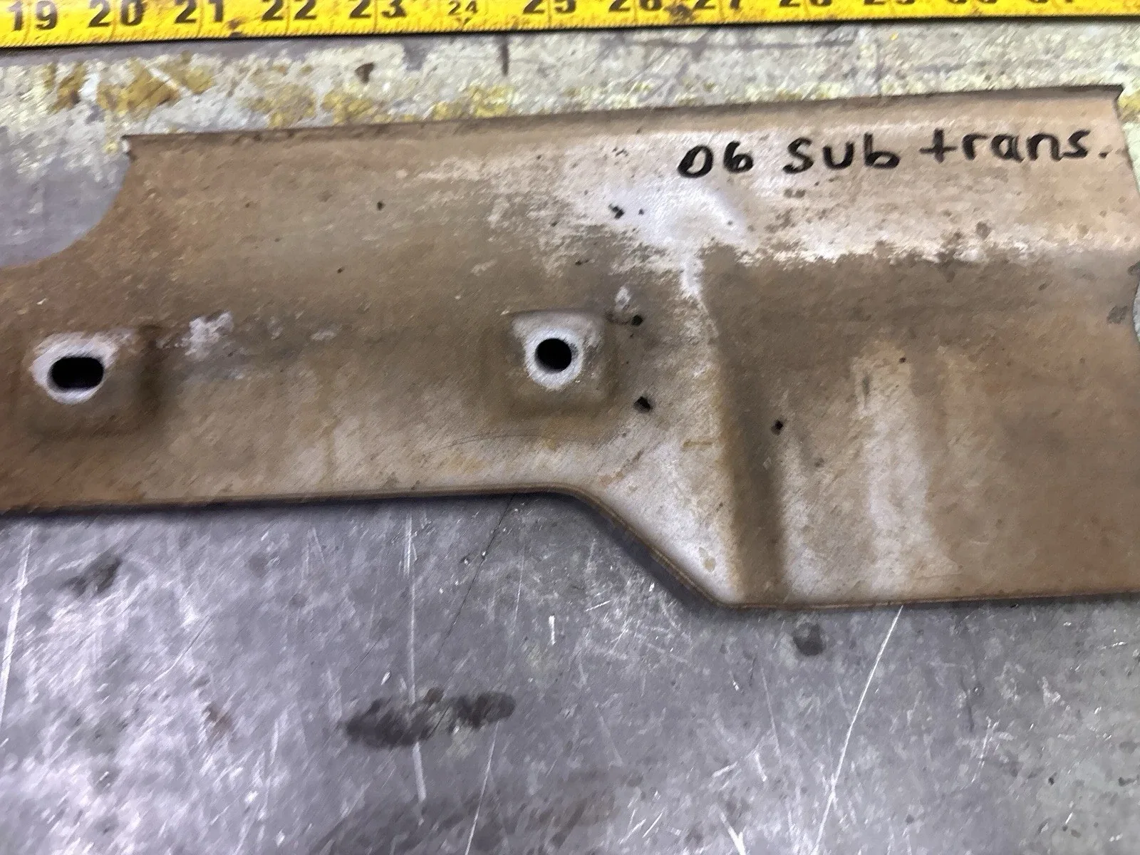03-06 Gm truck Transmission Heat Shield image 3