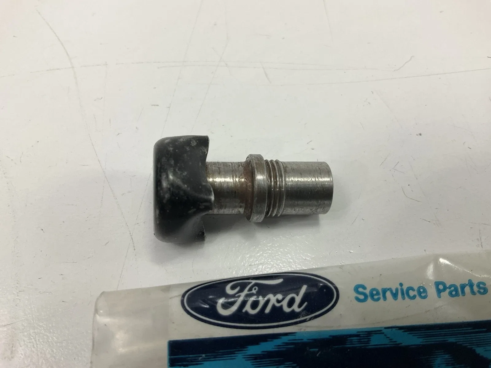 NOS OEM Ford F2VY-7034-A Auto Trans Case Vent Valve - Ford 4R70W / E4OD