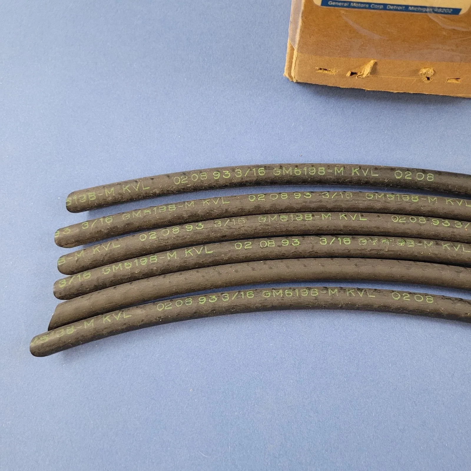 6 NOS GM 15960319 1993-02 C/K Series Chevy Truck GM Transmission Vent HOSE 3/16" image 4