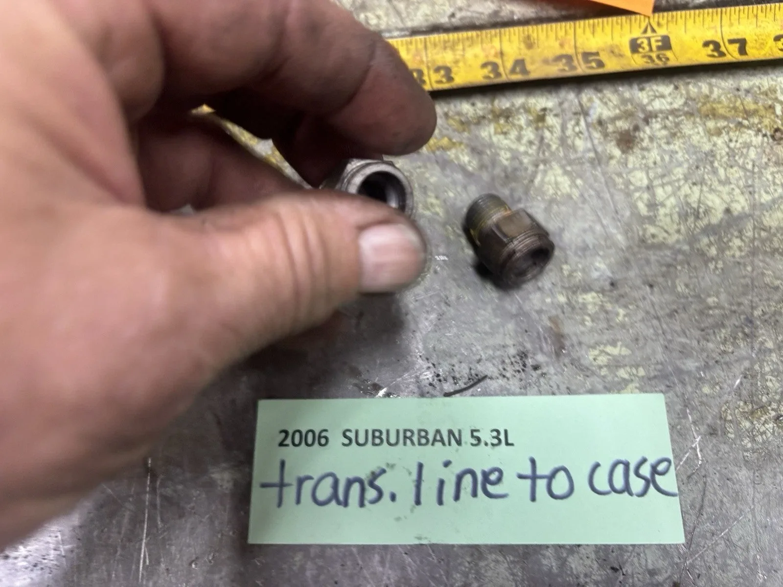 03-06 GM Truck Line Connectors To Transmission Case Set Of 2 image 3