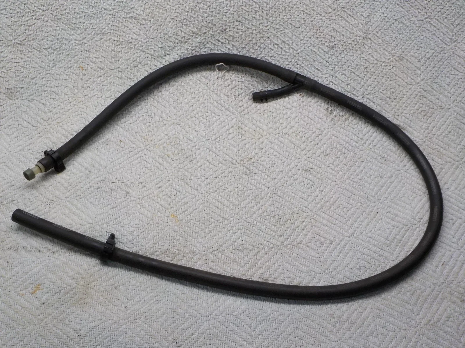 07-13 Chevy Silverado 1500 automatic transmission breather line hose w vent