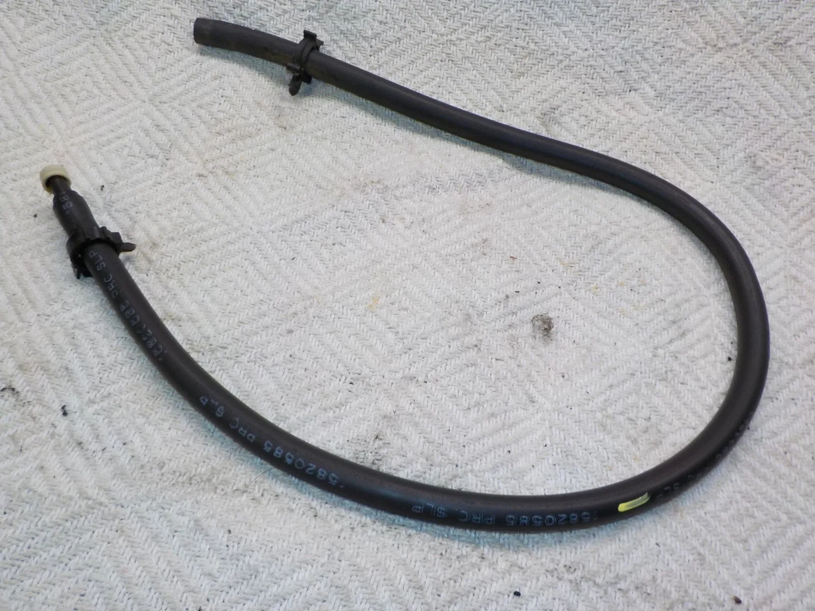 07-13 Chevy Silverado 1500 4x4 transfer case breather line hose w vent