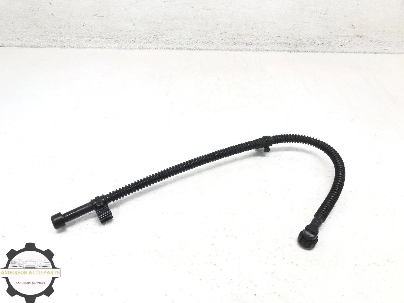 2015-2018 PORSCHE MACAN AUTOMATIC TRANSMISSION BREATHER VENT HOSE OEM image 2