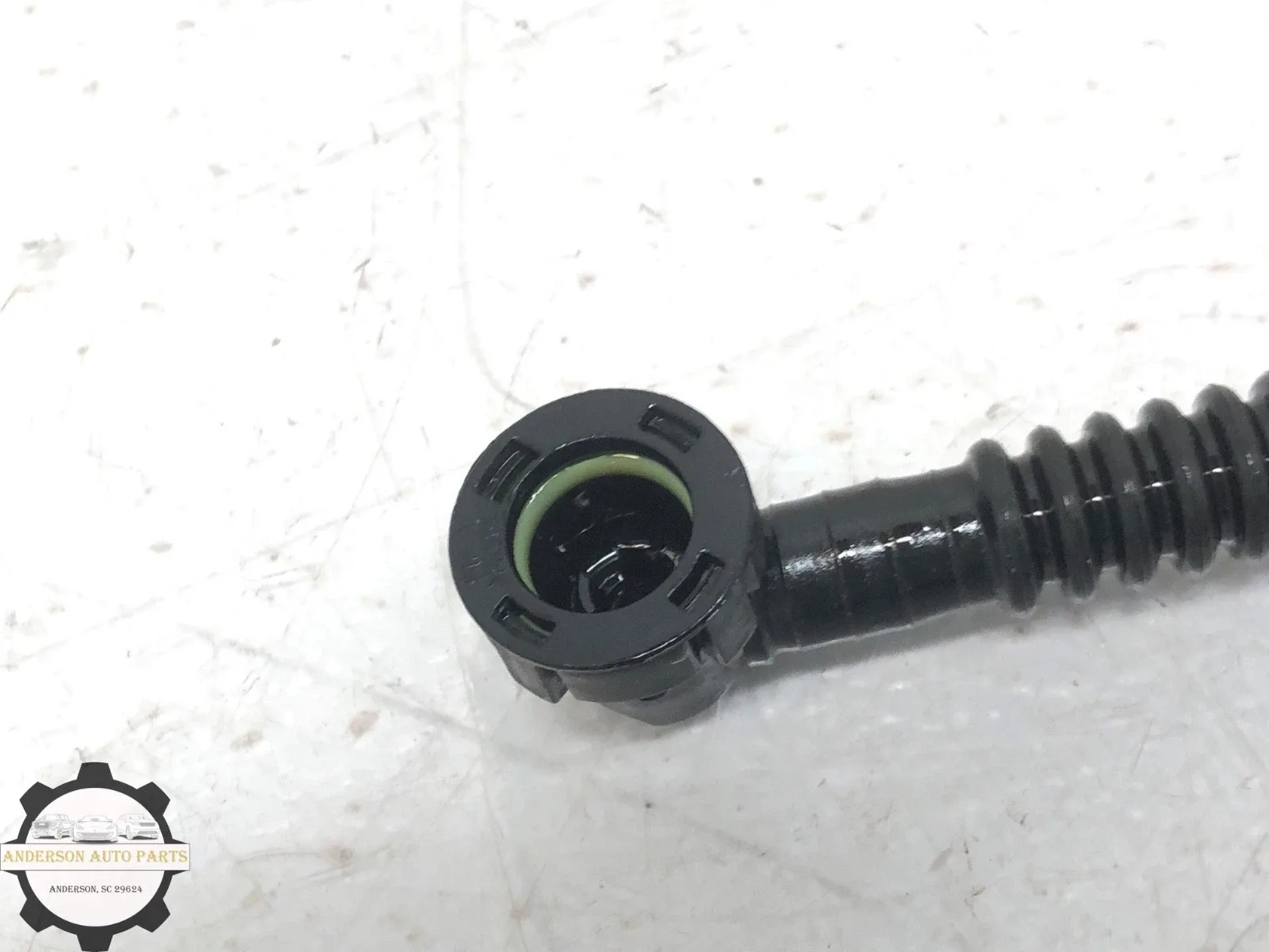 2015-2018 PORSCHE MACAN AUTOMATIC TRANSMISSION BREATHER VENT HOSE OEM image 4